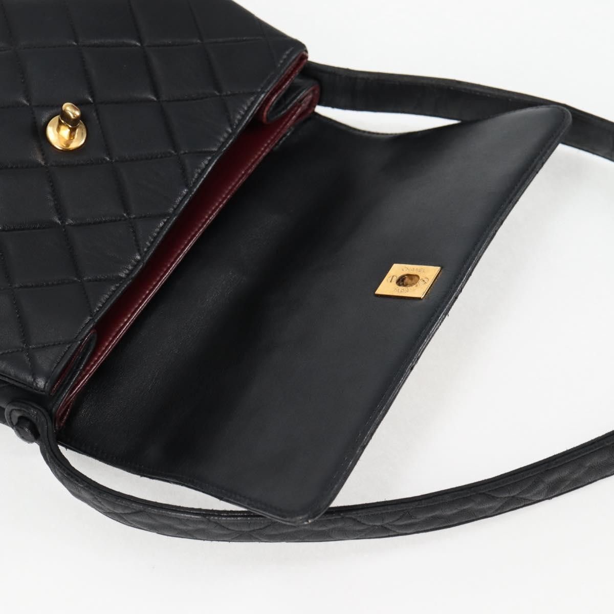 Chanel Chanel Vintage CC Flap Shoulder Bag Leather Size ONE SIZE - 22 Thumbnail