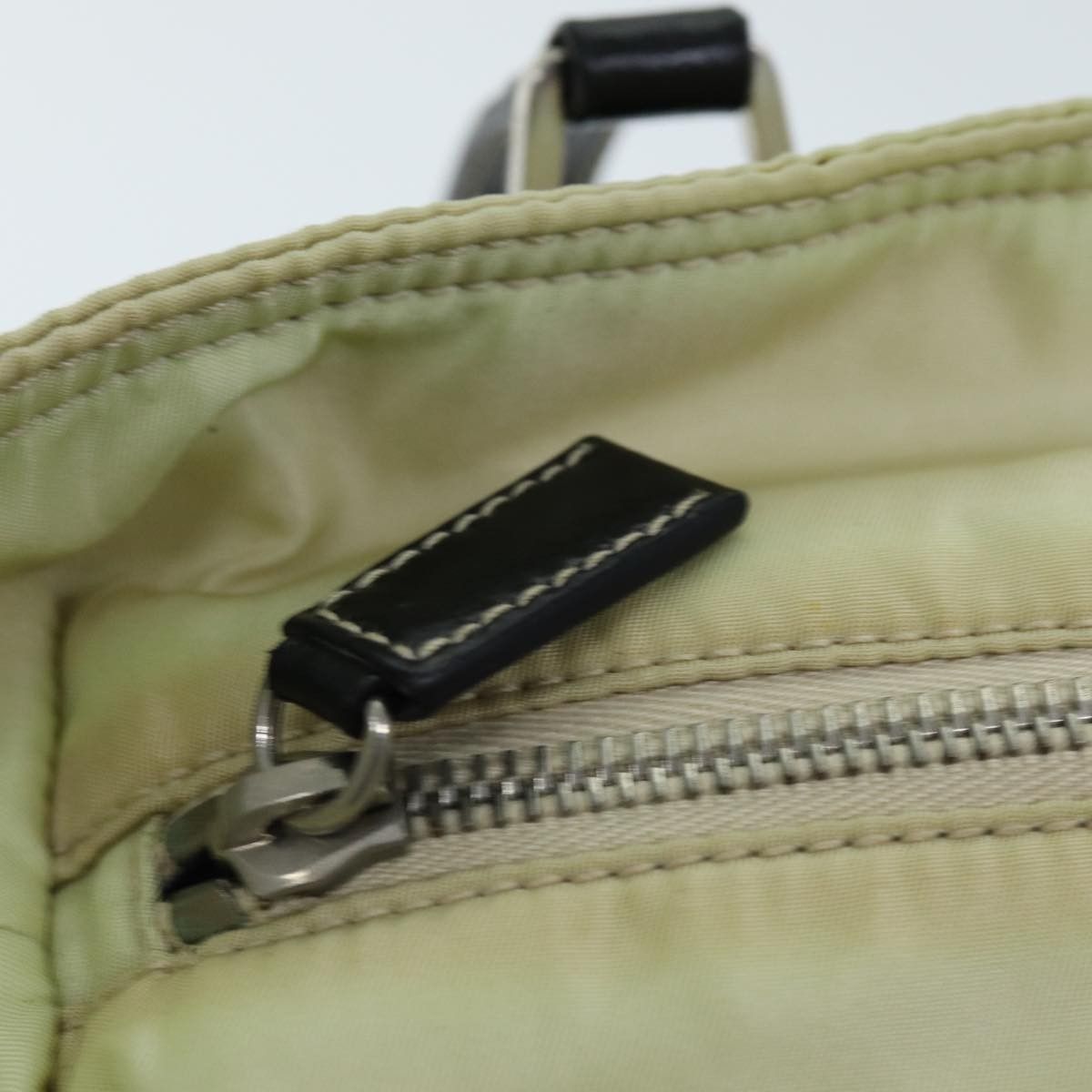 Prada Prada Vintage Zip Handbag Tessuto Size ONE SIZE - 12 Thumbnail