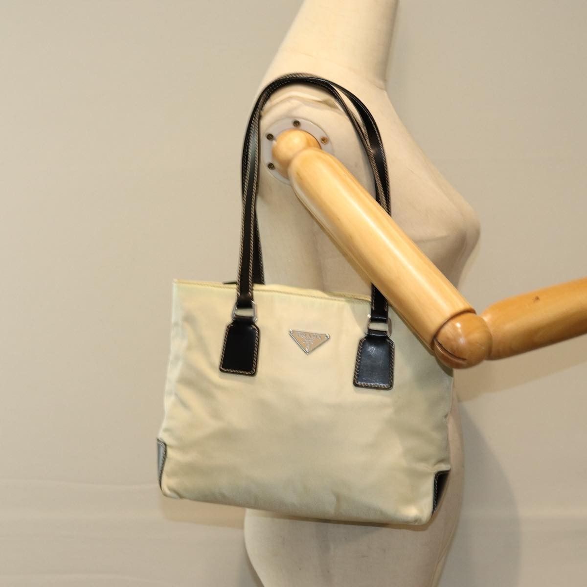 Prada Prada Vintage Zip Handbag Tessuto Size ONE SIZE - 14 Thumbnail