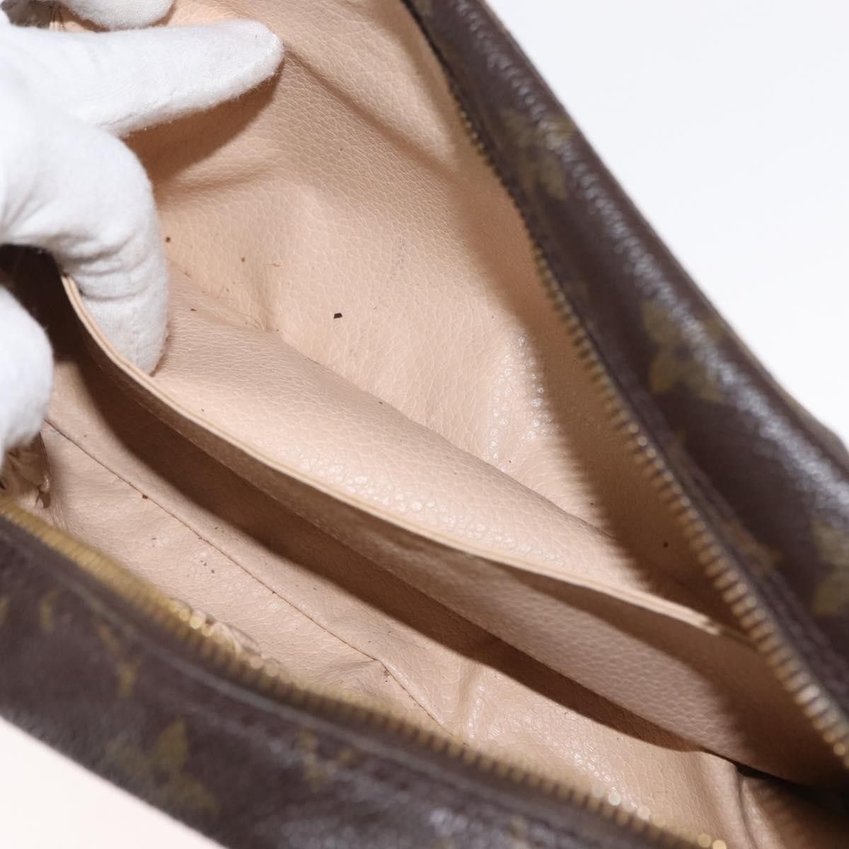 Louis Vuitton Louis Vuitton Trousse Toiletry Pouch Monogram Canvas Size ONE SIZE - 15 Thumbnail