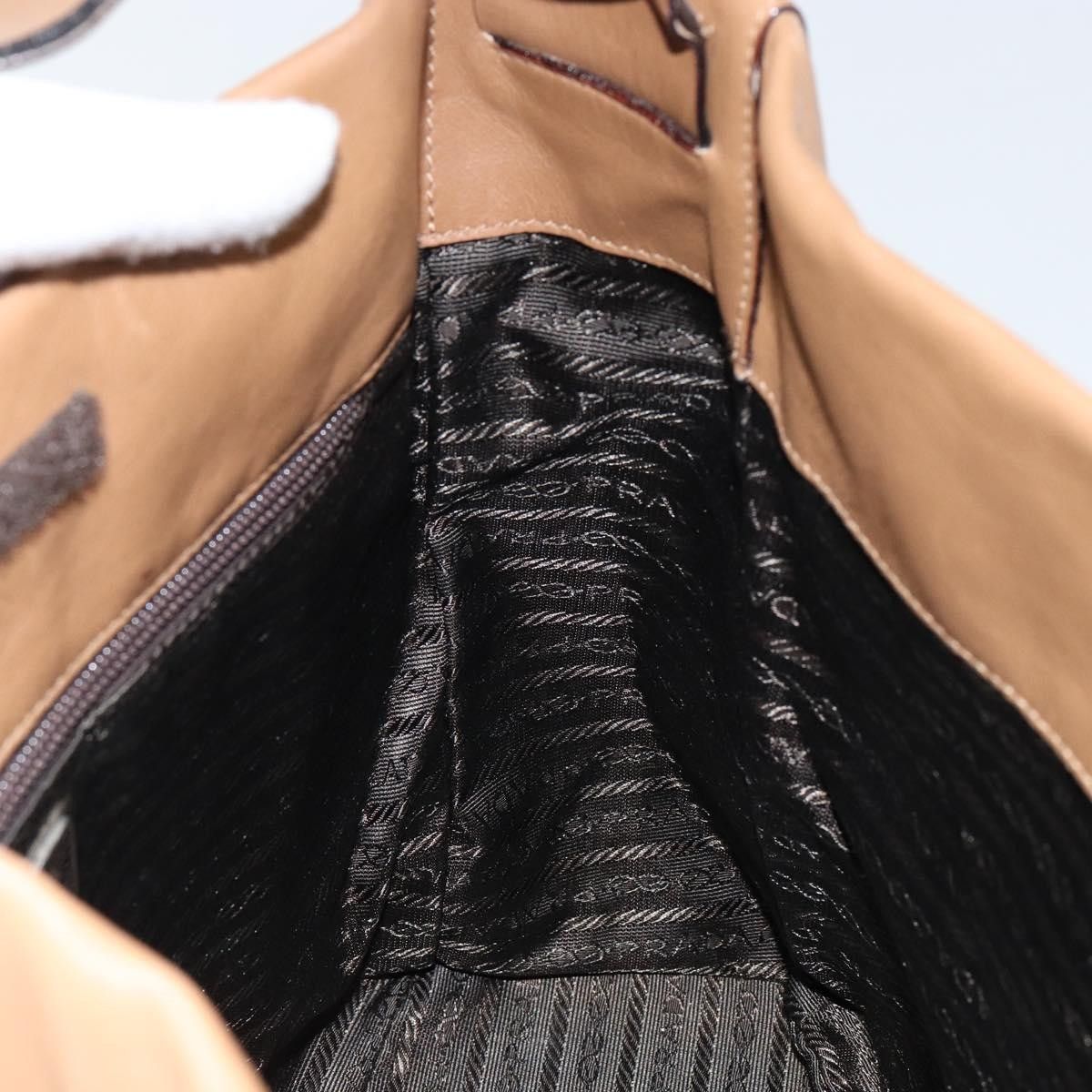 Prada Prada Vintage Shoulder Bag Leather Size ONE SIZE - 18 Thumbnail