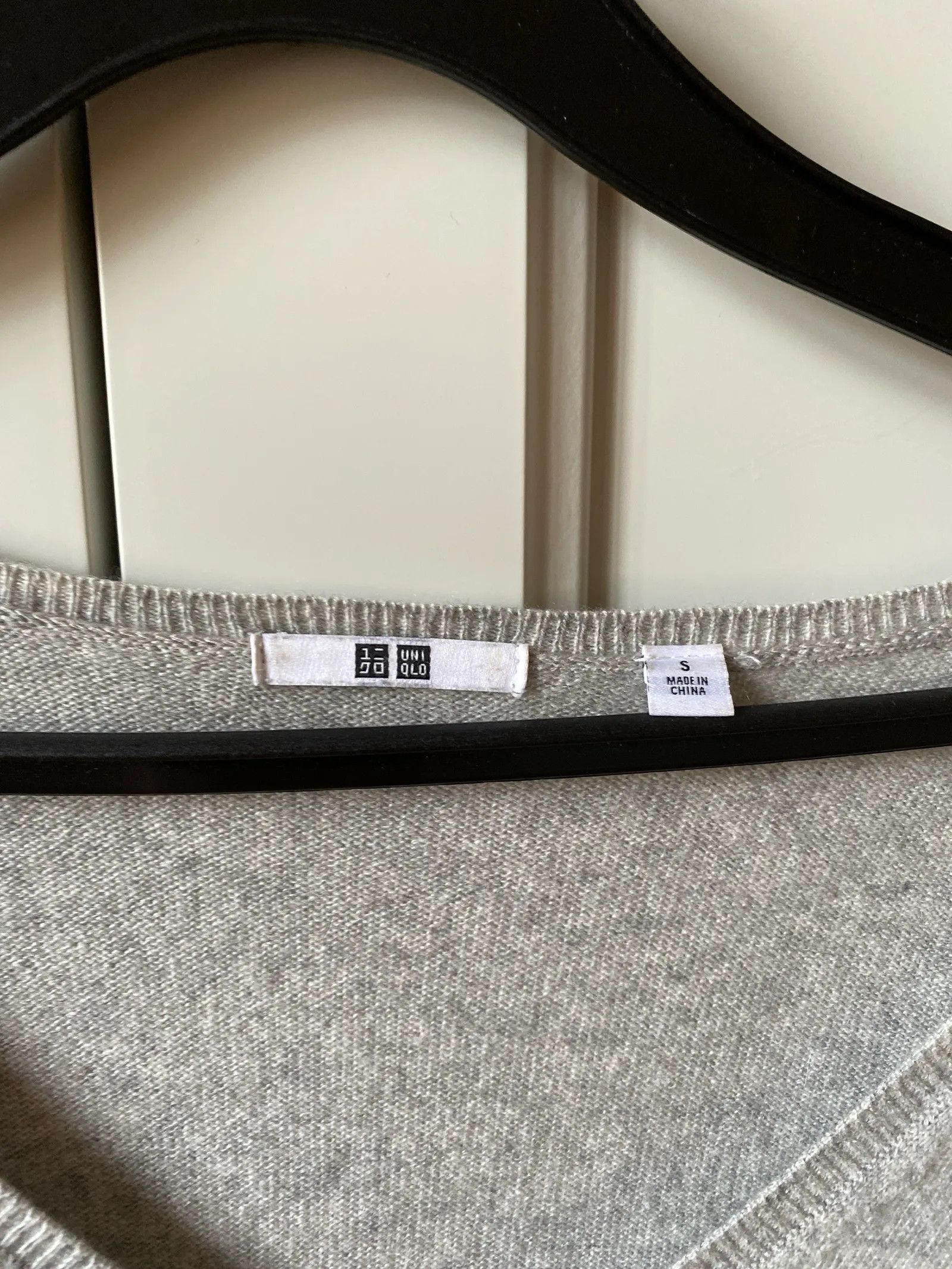 Uniqlo Uniqlo Sweater Size S / US 4 / IT 40 - 2 Thumbnail