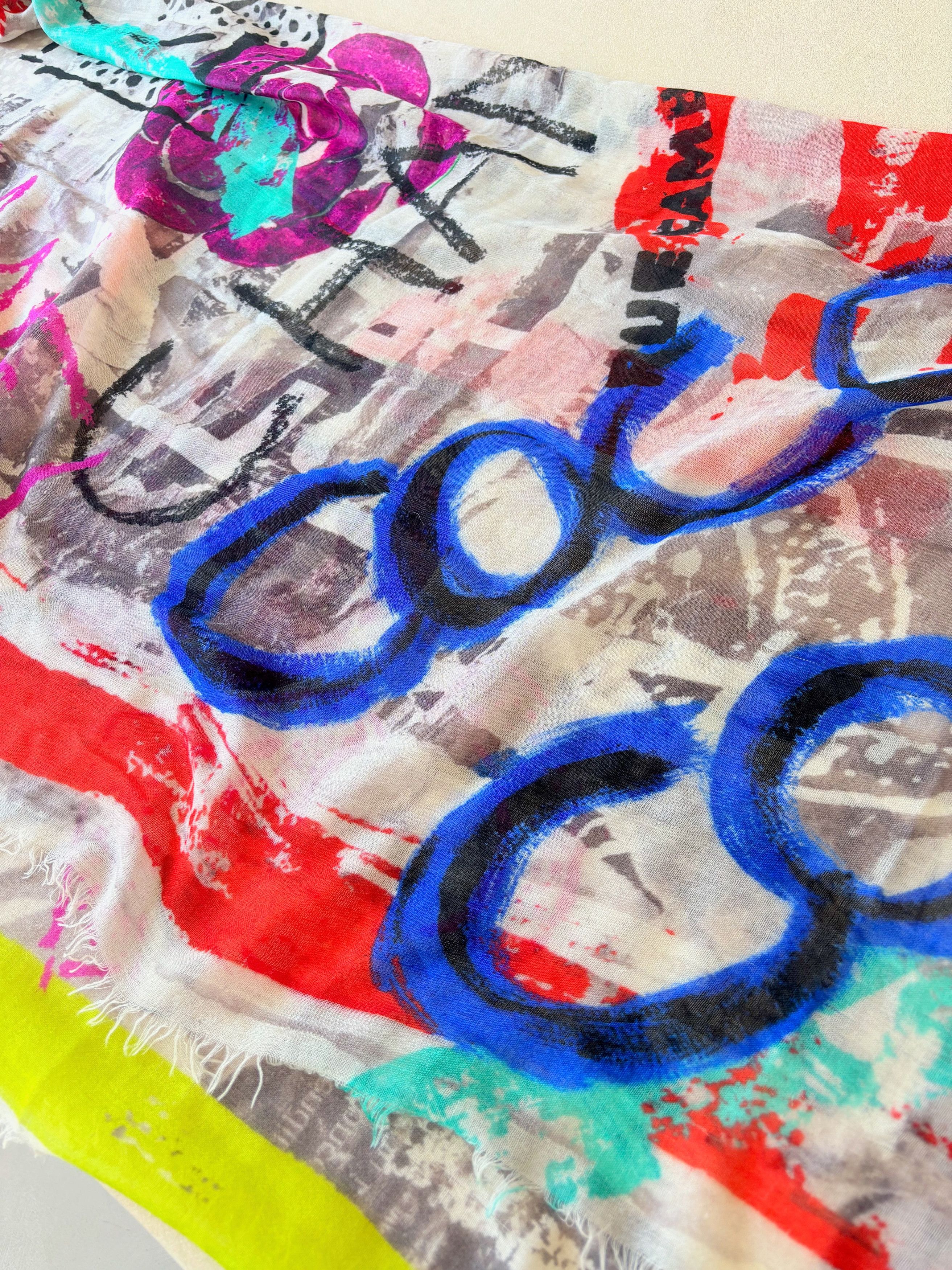 Chanel Maxi Carré Graffiti Size ONE SIZE - 13 Thumbnail