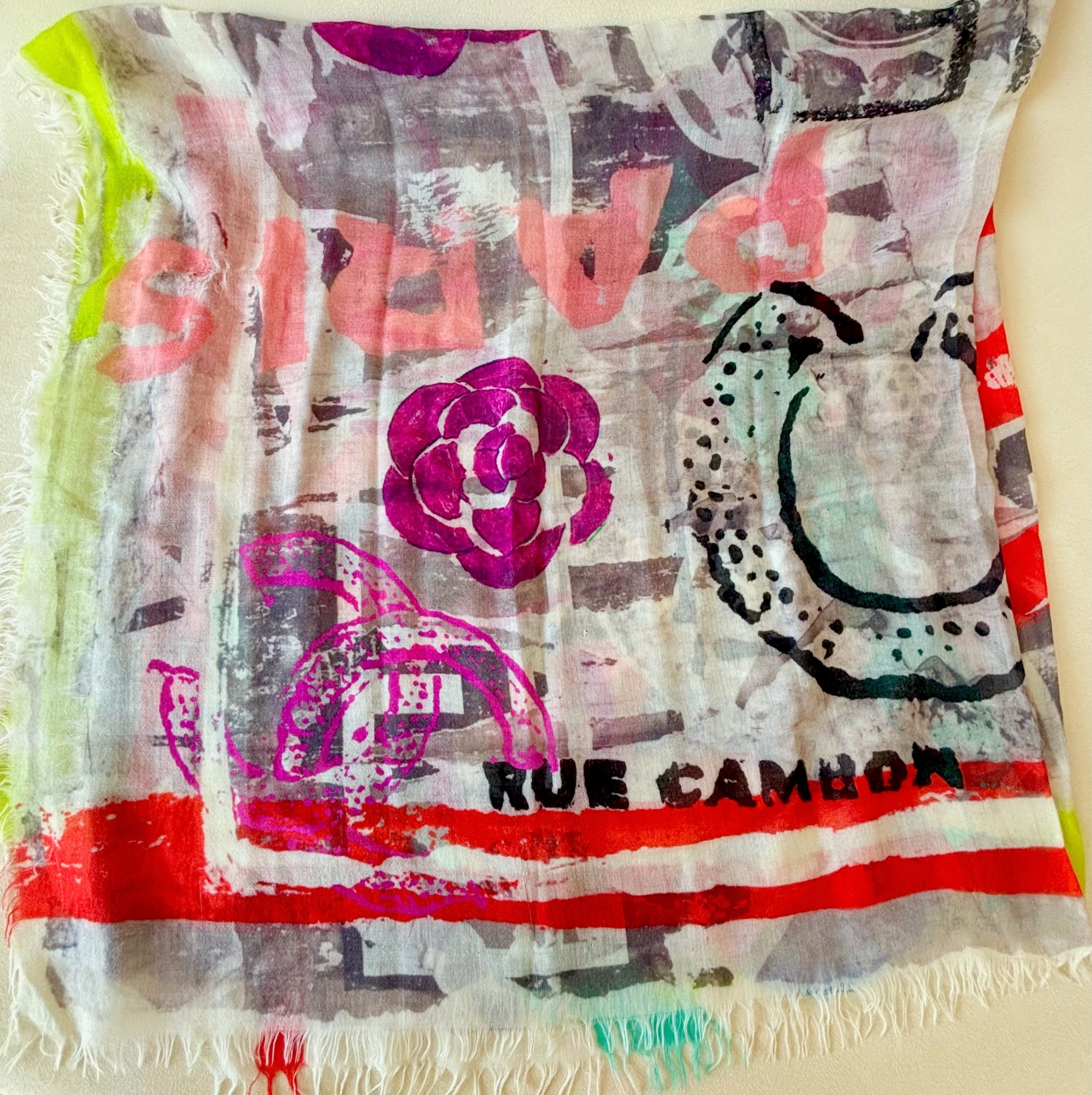 Chanel Maxi Carré Graffiti Size ONE SIZE - 2 Thumbnail
