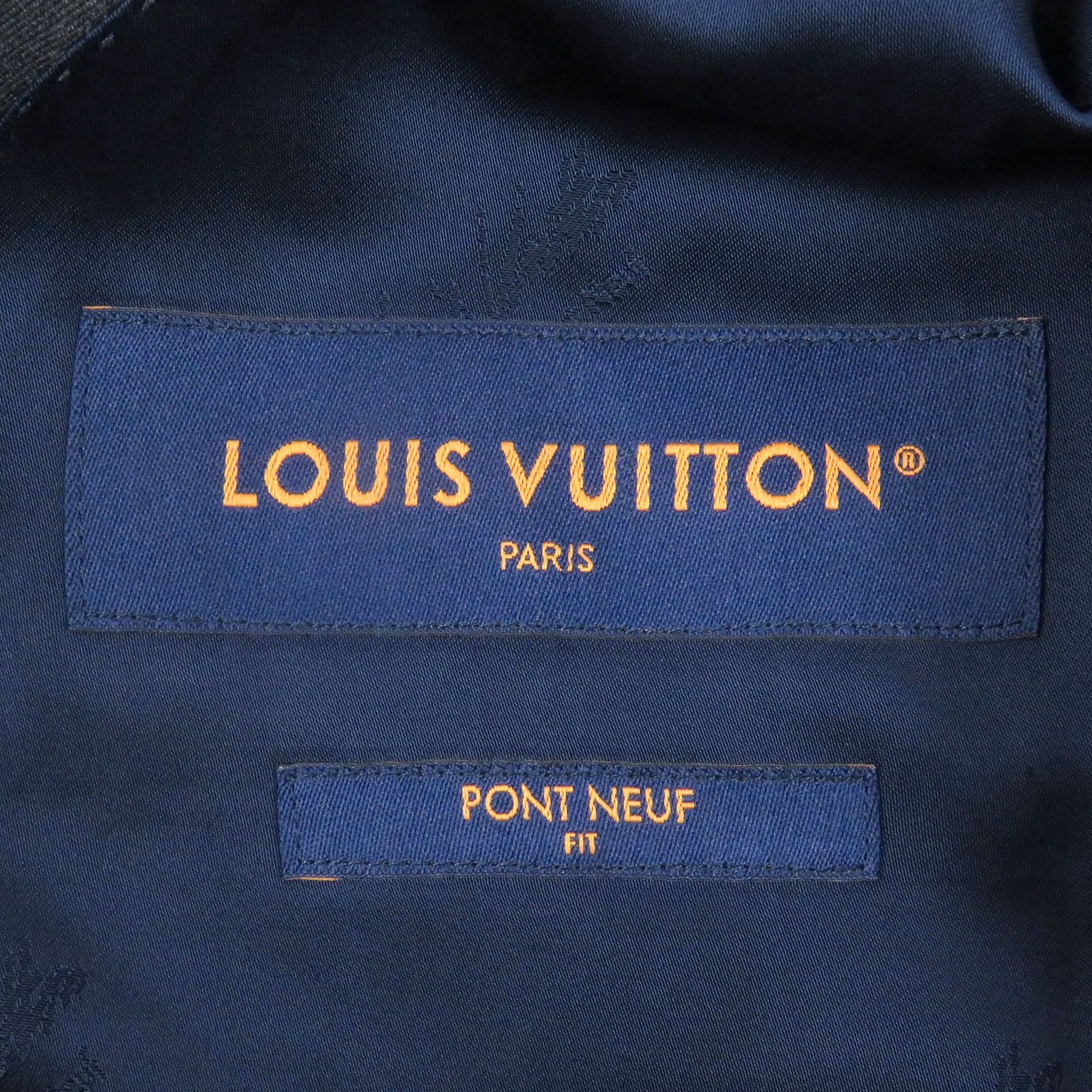 Louis Vuitton Louis Vuitton Louis Vuitton Pont Neuf Fit Suit Others Suits DUTY FREE for USA Size ONE SIZE - 8 Thumbnail