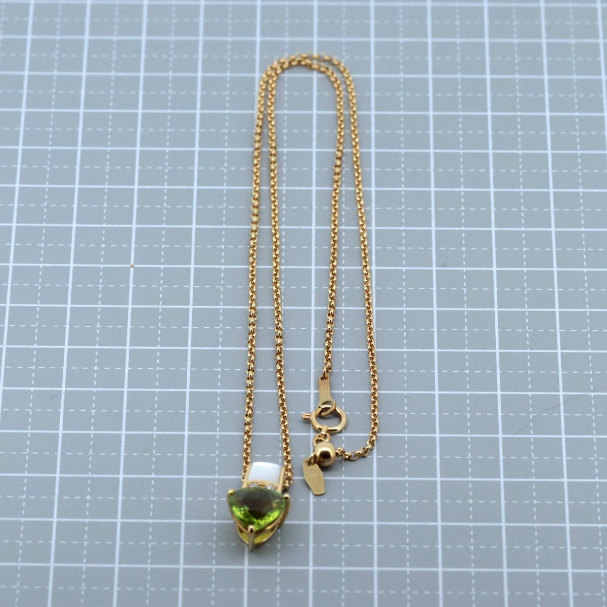 Other Tasaki Tasaki Peridot Shell Diamond Au750 Necklace Crocodile skin Necklace DUTY FREE for USA Size ONE SIZE - 5 Thumbnail