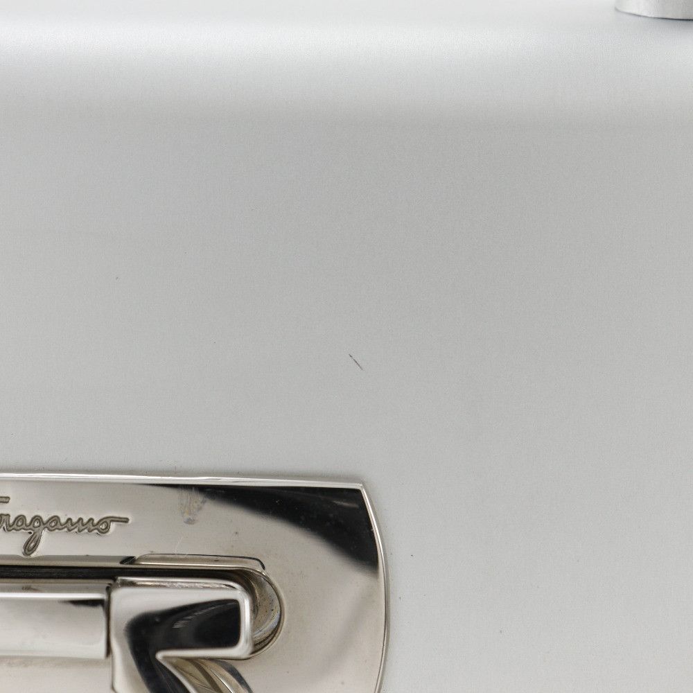 Salvatore Ferragamo Salvatore Ferragamo Gancini Aluminum Handbag Metal Handbag AU21-6716 DUTY FREE for USA