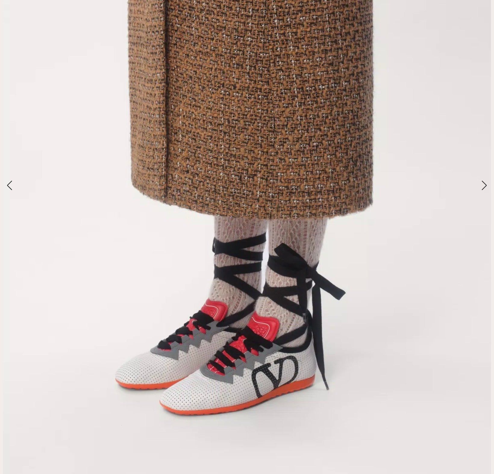 Valentino Valentino Chromathon Perforated Sneakers SIZE 37 Size ONE SIZE - 4 Thumbnail