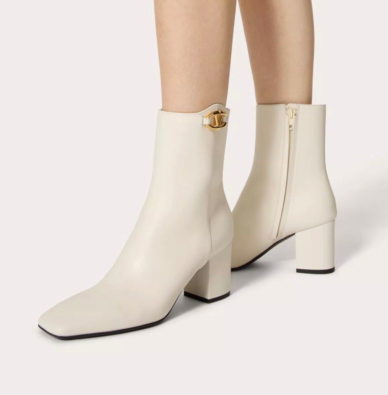 Valentino Valentino Vlogo The Bold Edition Ankle Boots SIZE 40.5 Size ONE SIZE - 3 Thumbnail