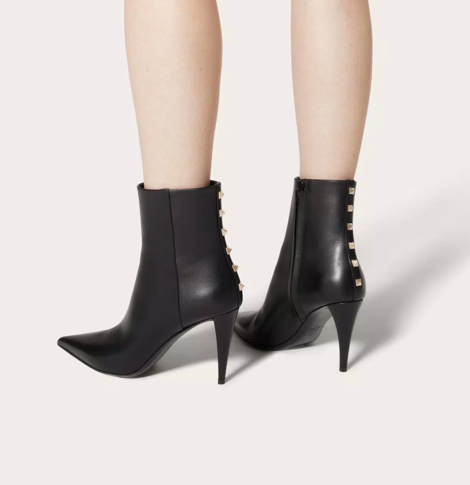 Valentino Valentino Rockstud Ankle Boots SIZE 36 Size ONE SIZE - 4 Thumbnail
