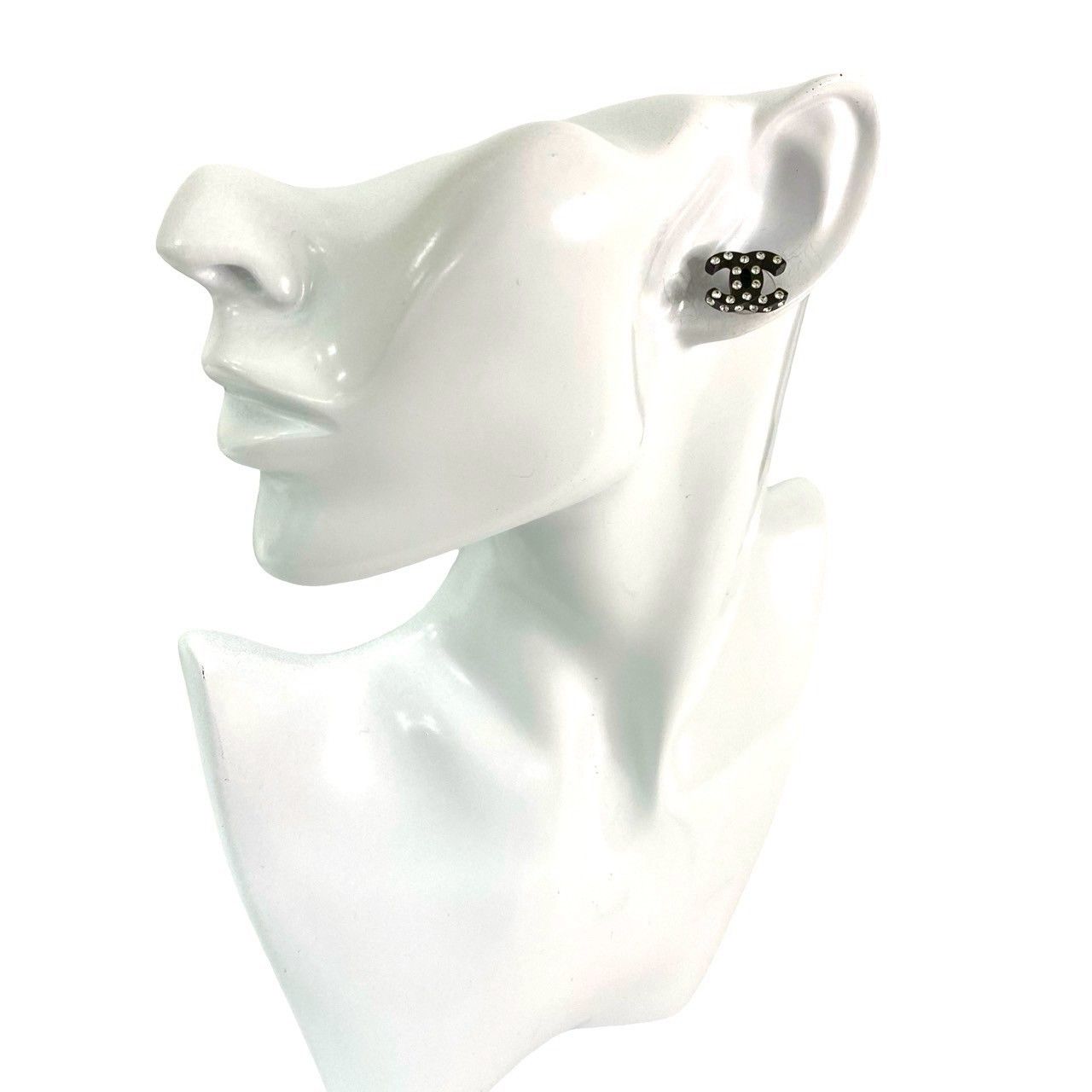 Chanel Chanel Chanel Coco Mark Earrings Plastic Earrings DUTY FREE for USA Size ONE SIZE - 2 Thumbnail
