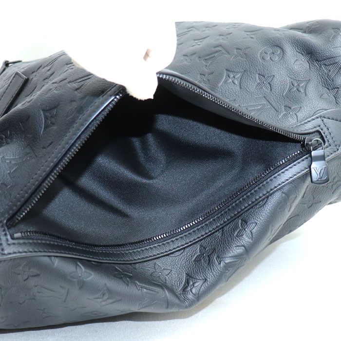 Louis Vuitton Louis Vuitton Louis Vuitton Helmet Bag Monogram Shadow Handbag Leather Handbag M46554 DUTY FREE for USA Size ONE SIZE - 4 Thumbnail