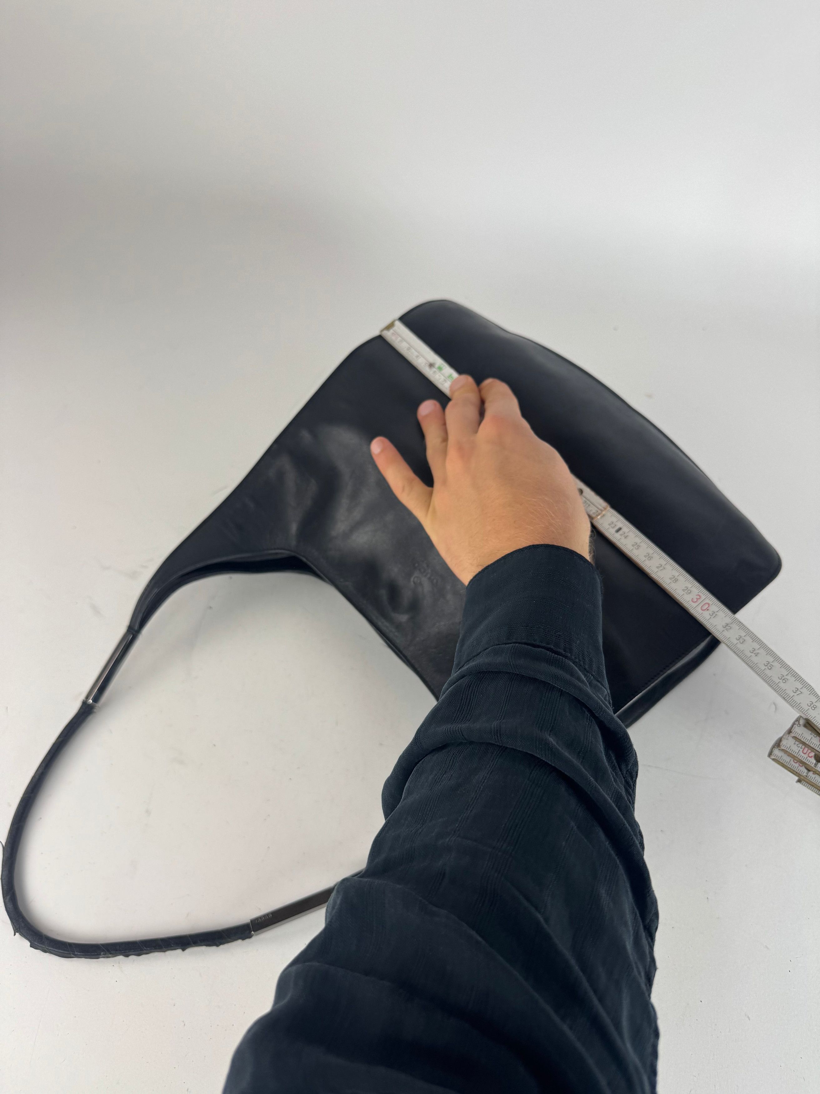 Gucci Vintage Leather Handbag Black Size ONE SIZE - 12 Thumbnail