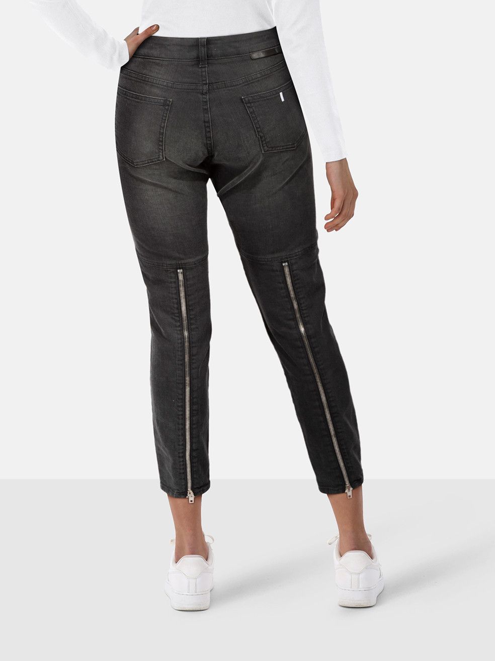 Stella McCartney Black Faded Zip Detail Jeans Size 30" / US 8 / IT 44 - 2 Thumbnail