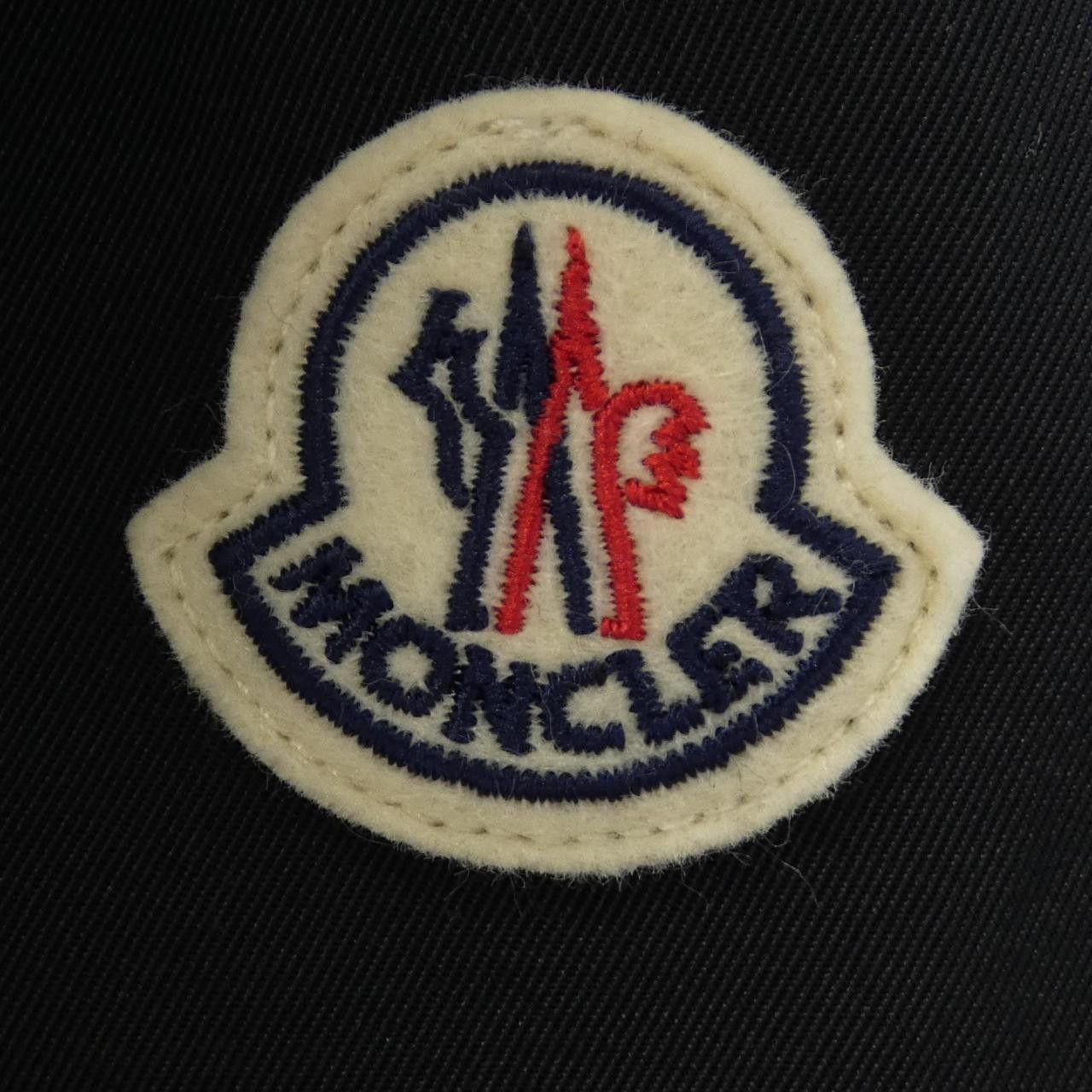 Moncler Moncler Moncler BRON Down Jacket Others Outerwear BRON DUTY FREE for USA Size ONE SIZE - 9 Thumbnail