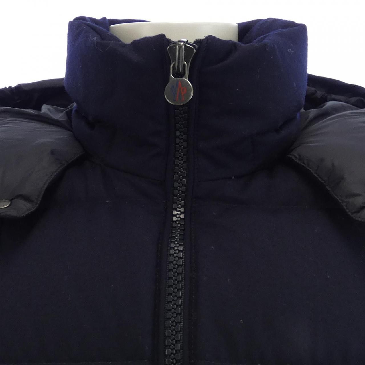 Moncler Moncler Moncler MONTGENEVRE Down Jacket Others Outerwear MONTGENEVRE DUTY FREE for USA Size ONE SIZE - 6 Thumbnail