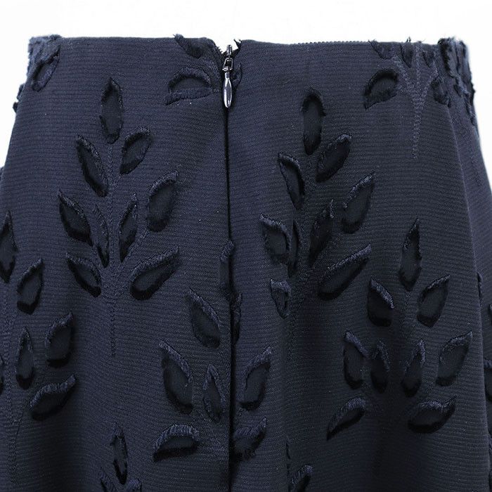 Other Other FOXEY Leaf Skirt Velour Jacquard Skirt Others Skirts 40154 DUTY FREE for USA Size ONE SIZE - 4 Thumbnail