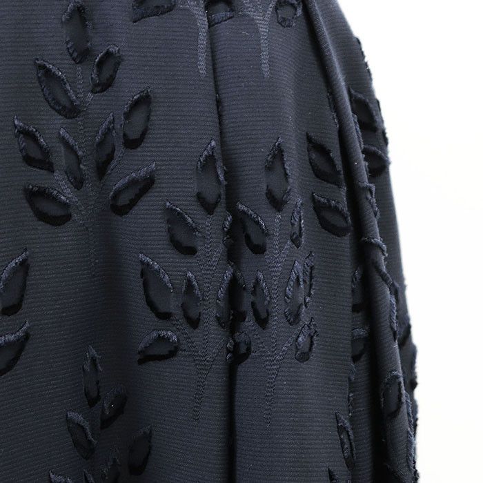 Other Other FOXEY Leaf Skirt Velour Jacquard Skirt Others Skirts 40154 DUTY FREE for USA Size ONE SIZE - 5 Thumbnail