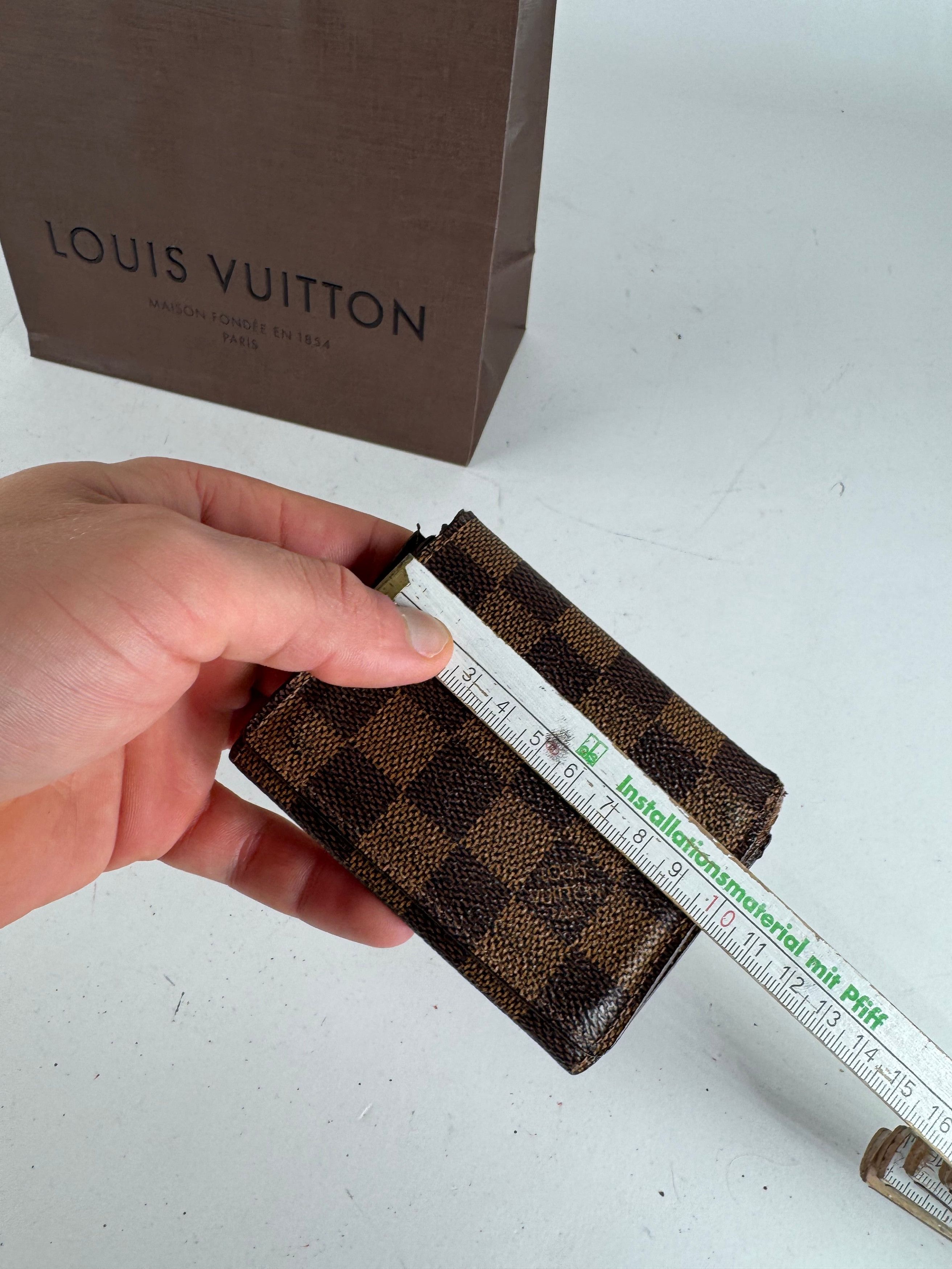 Louis Vuitton Vintage Damier Monogram Leather Card Holder Brown Size ONE SIZE - 9 Thumbnail