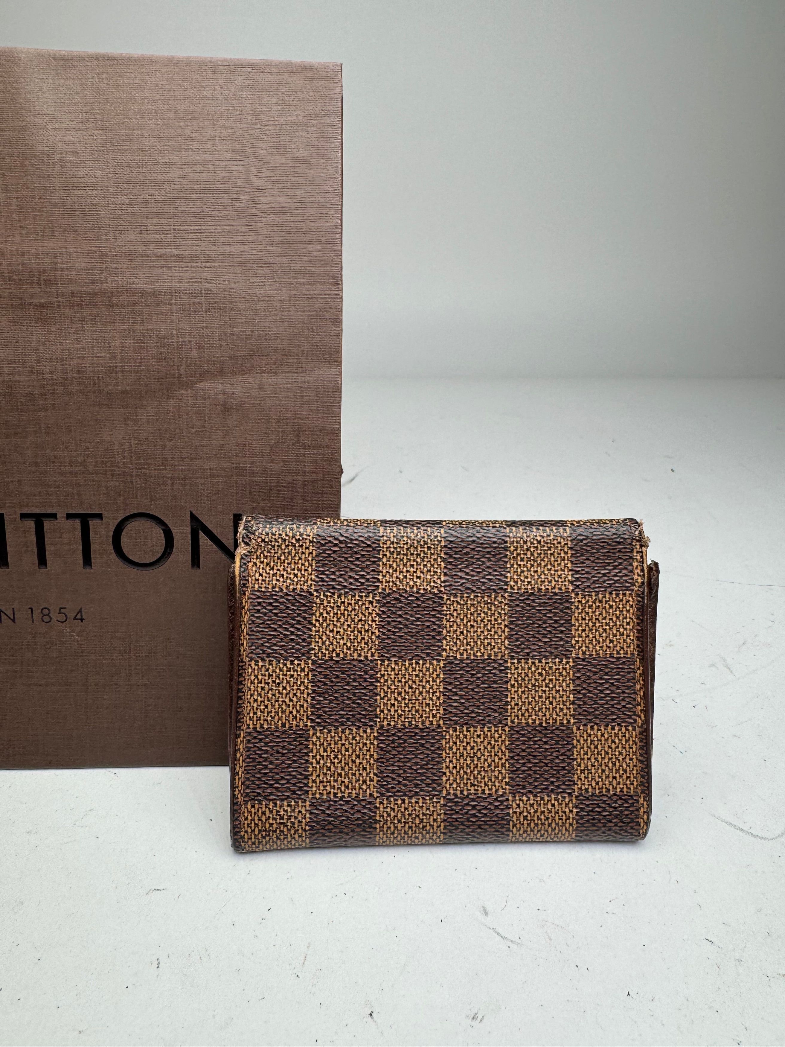 Louis Vuitton Vintage Damier Monogram Leather Card Holder Brown Size ONE SIZE - 12 Thumbnail