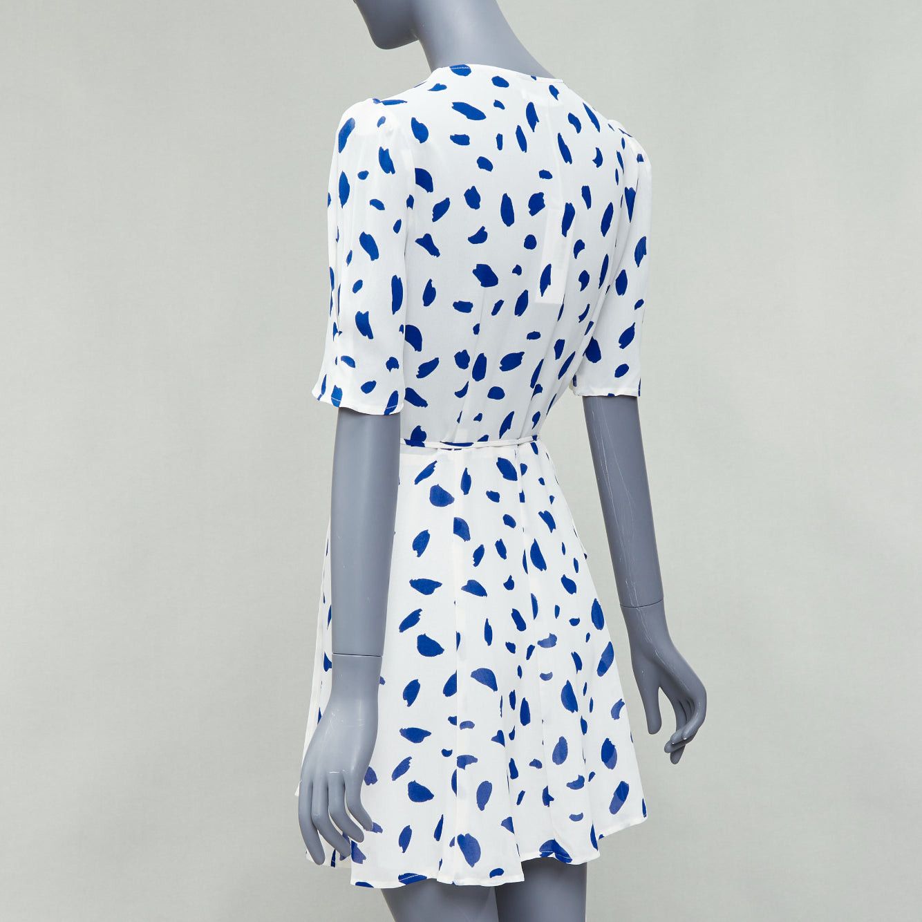 Reformation REFORMATION Lucky blue white Dalmatian print puff sleeve wrap dress M Size M / US 6-8 / IT 42-44 - 6 Thumbnail