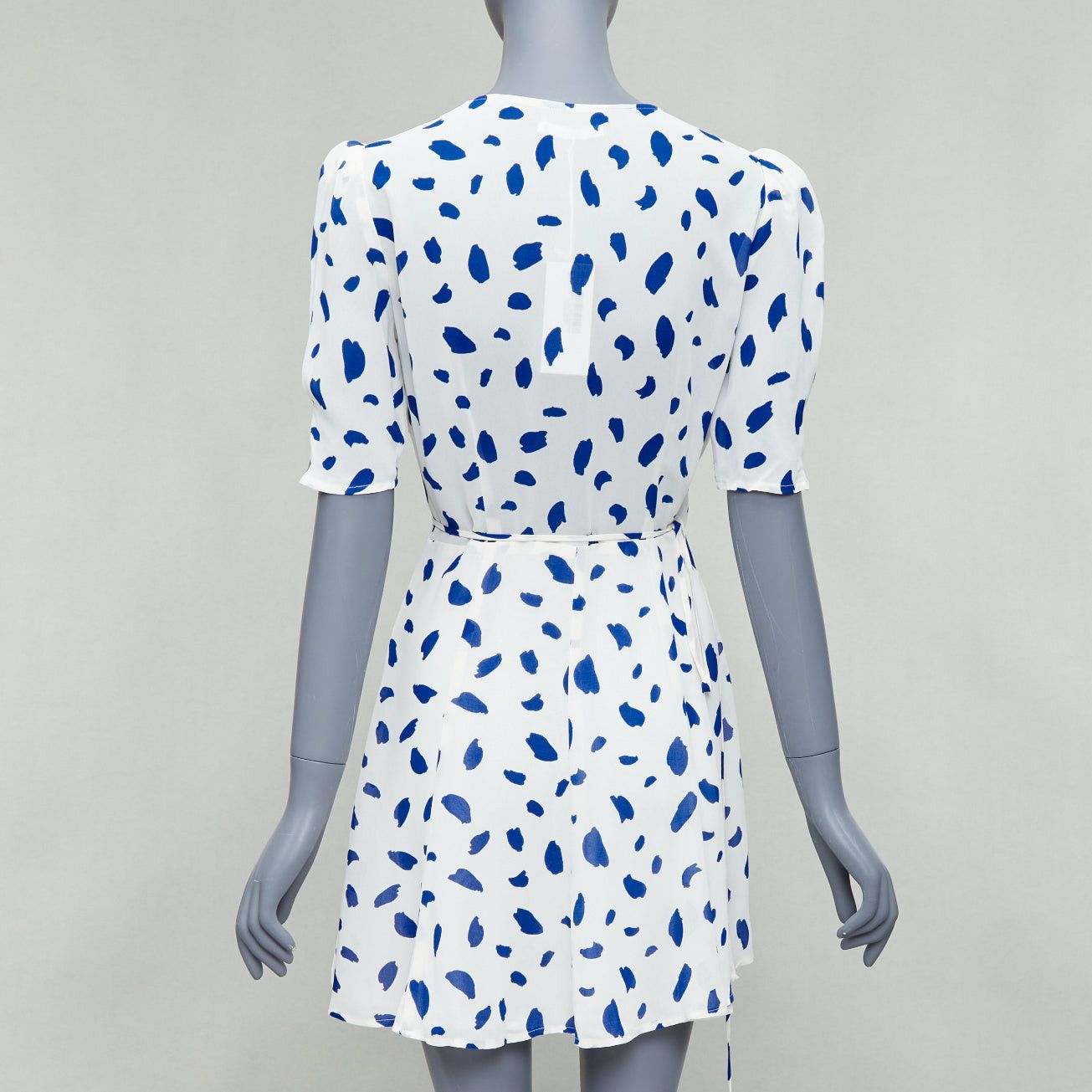 Reformation REFORMATION Lucky blue white Dalmatian print puff sleeve wrap dress M Size M / US 6-8 / IT 42-44 - 5 Thumbnail