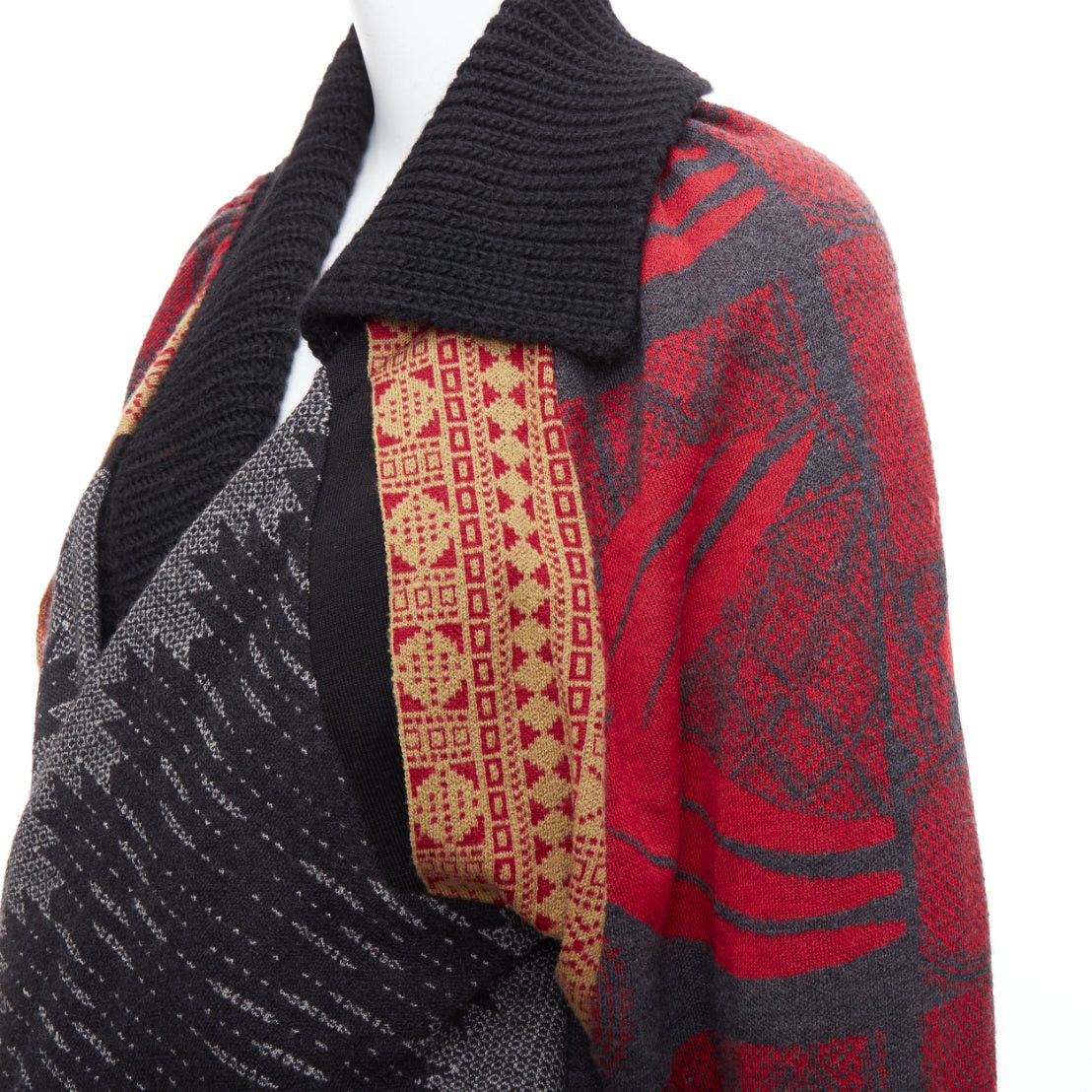 Toga TOGA ARCHIVES red grey ethnic intarsia deconstructed cardigan JP2 M Size M / US 6-8 / IT 42-44 - 2 Thumbnail