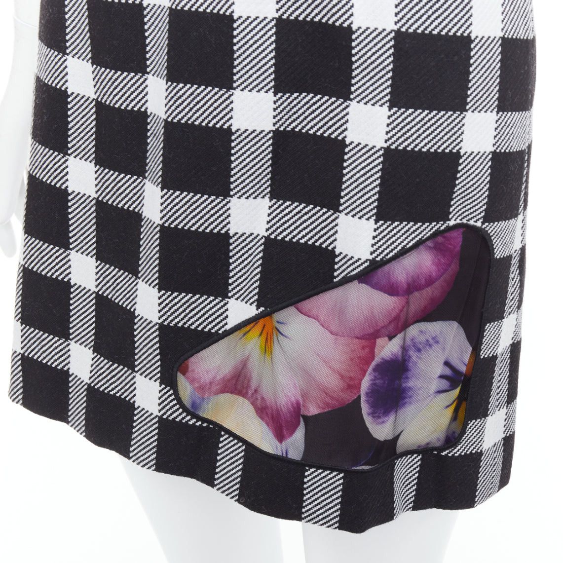 Christopher Kane CHRISTOPHER KANE virgin wool multicolor orchid plaid print dress IT38 XS Size XS / US 0-2 / IT 36-38 - 7 Thumbnail