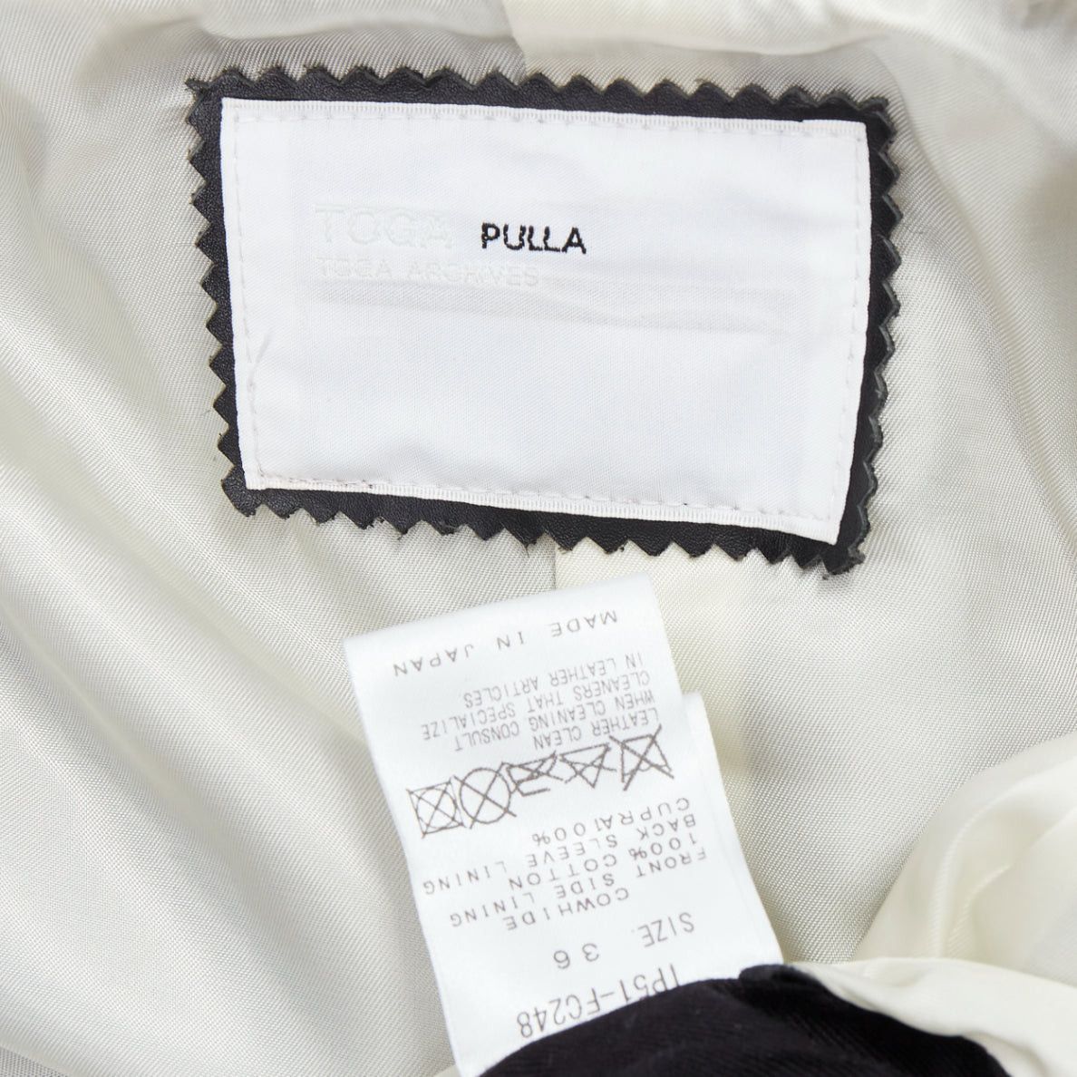 Toga TOGA PULLA black cowhide leather silver logo charm zip crop biker FR36 S Size S / US 4 / IT 40 - 8 Thumbnail