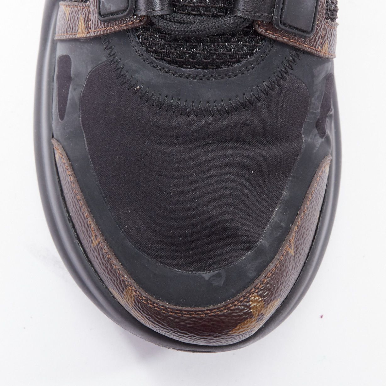 Louis Vuitton LOUIS VUITTON Archlight black LV monogram chunky sneakers EU39 Size US 9 / IT 39 - 6 Thumbnail
