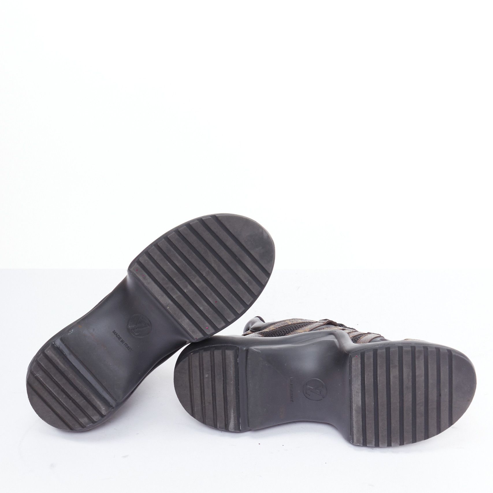 Louis Vuitton LOUIS VUITTON Archlight black LV monogram chunky sneakers EU39 Size US 9 / IT 39 - 11 Thumbnail