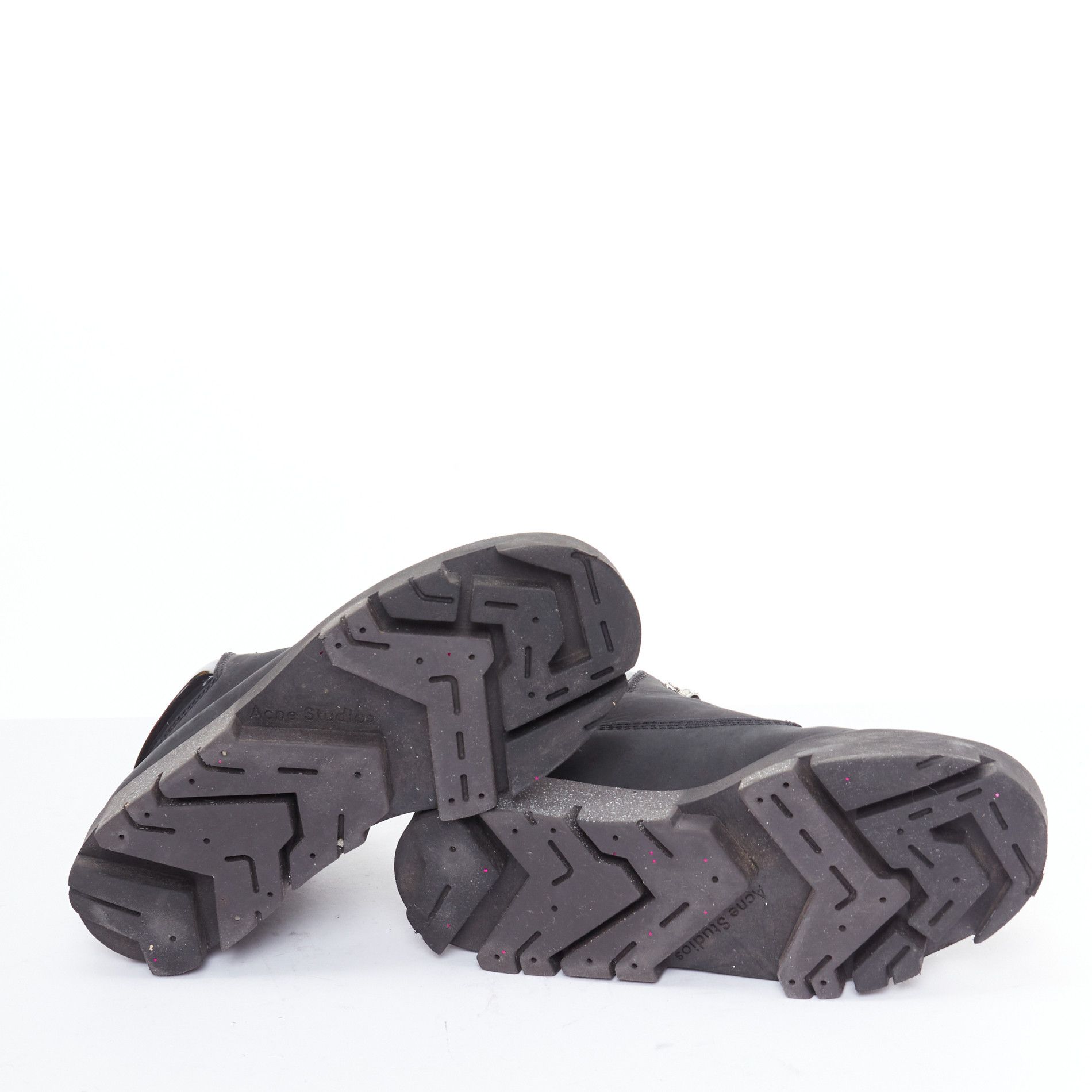 Acne Studios ACNE STUDIOS Tinne black nubuck heavy duty lug sole hiking boots EU38 Size US 8 / IT 38 - 11 Thumbnail
