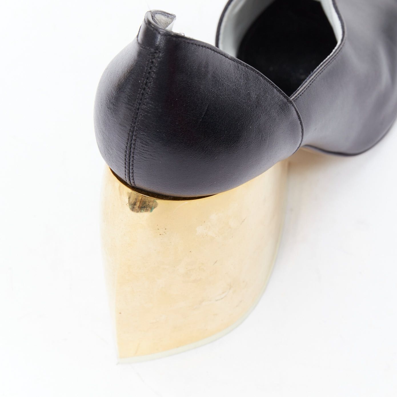 Loewe LOEWE gold curved heel black leather slip on heeled shoes EU39 Size US 9 / IT 39 - 8 Thumbnail