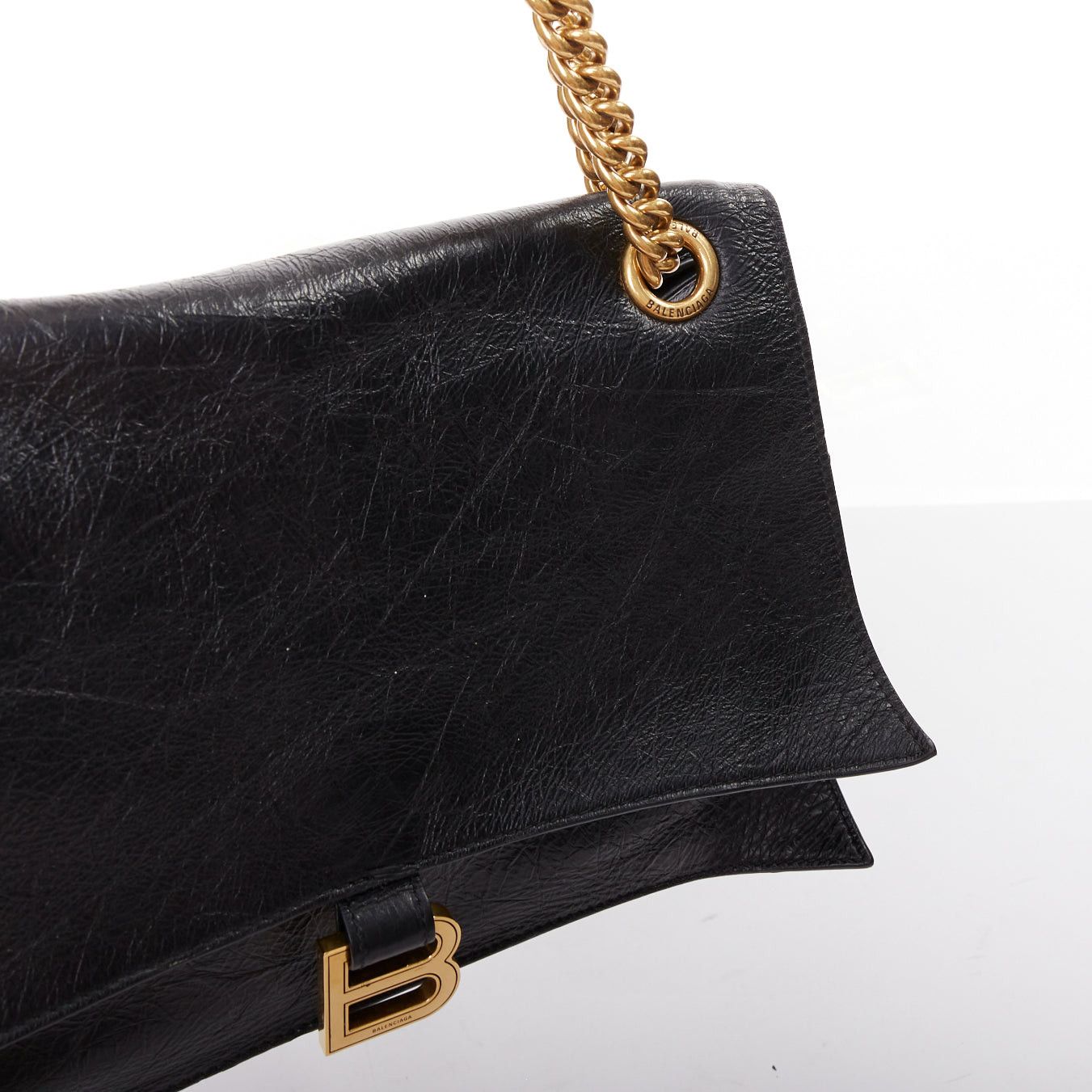 Balenciaga BALENCIAGA Crush Medum black textured leather gold B chain flap shoulder bag Size ONE SIZE - 9 Thumbnail