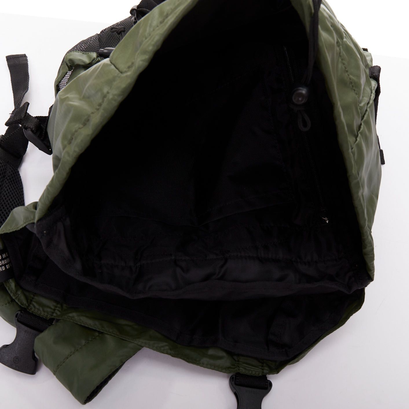 Zucca ZUCCA green nylon black plastic buckles strapped cargo flap backpack Size ONE SIZE - 8 Thumbnail