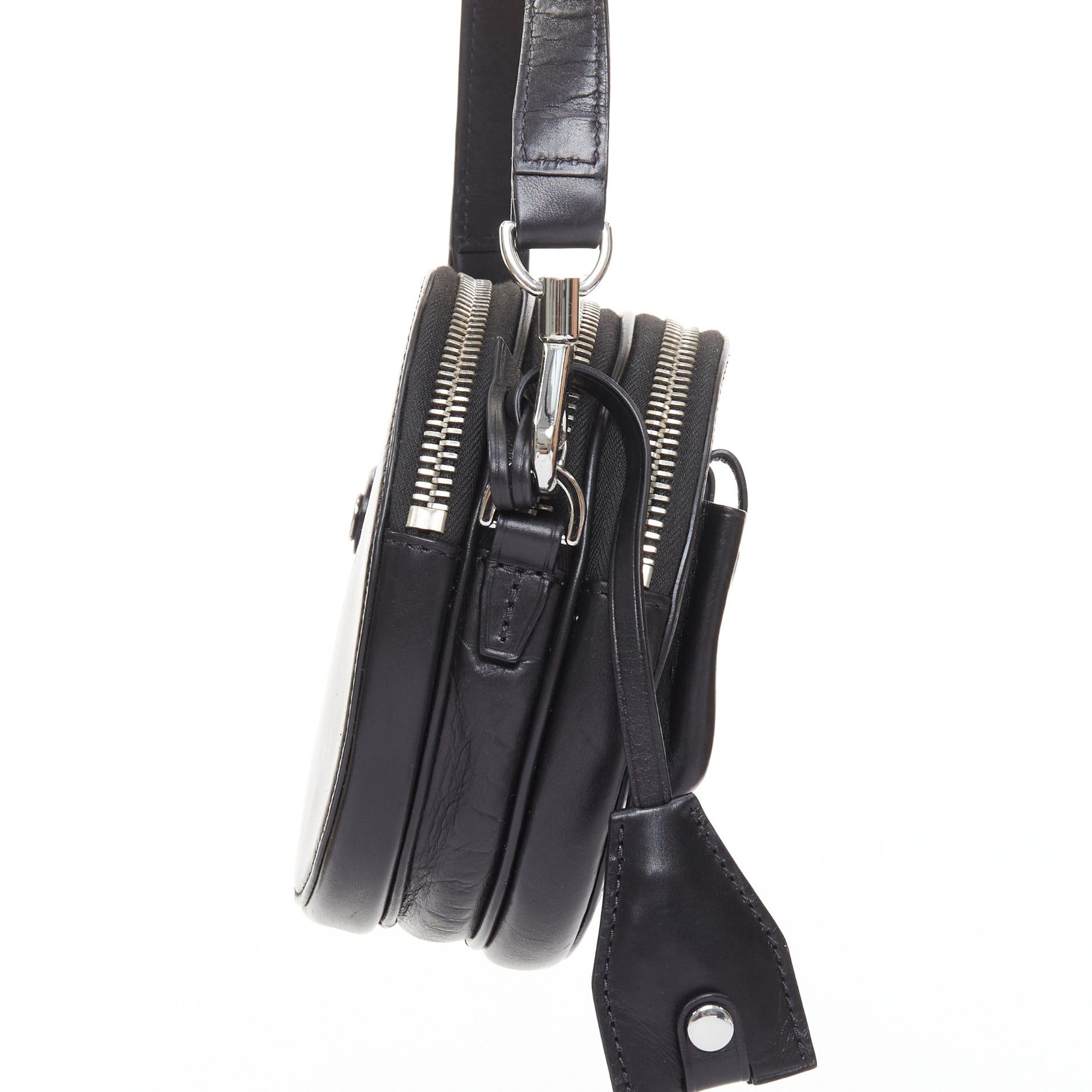 Alexander Wang ALEXANDER WANG Runway Canteen black circle multi pocket crossbody bag Size ONE SIZE - 4 Thumbnail