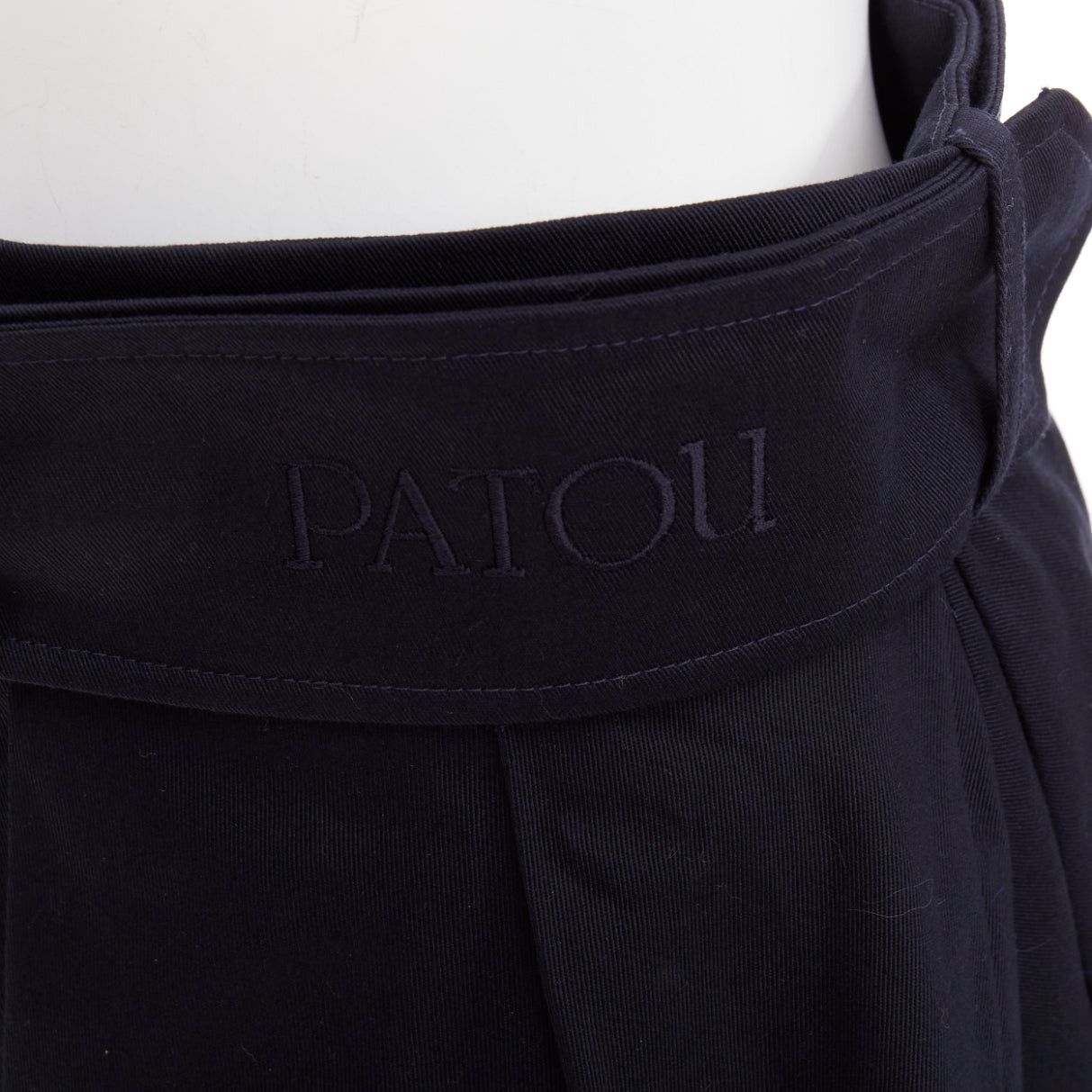 Patou PATOU navy cotton front button box pleat belted flared mini skirt FR38 M Size 28" / US 6 / IT 42 - 2 Thumbnail