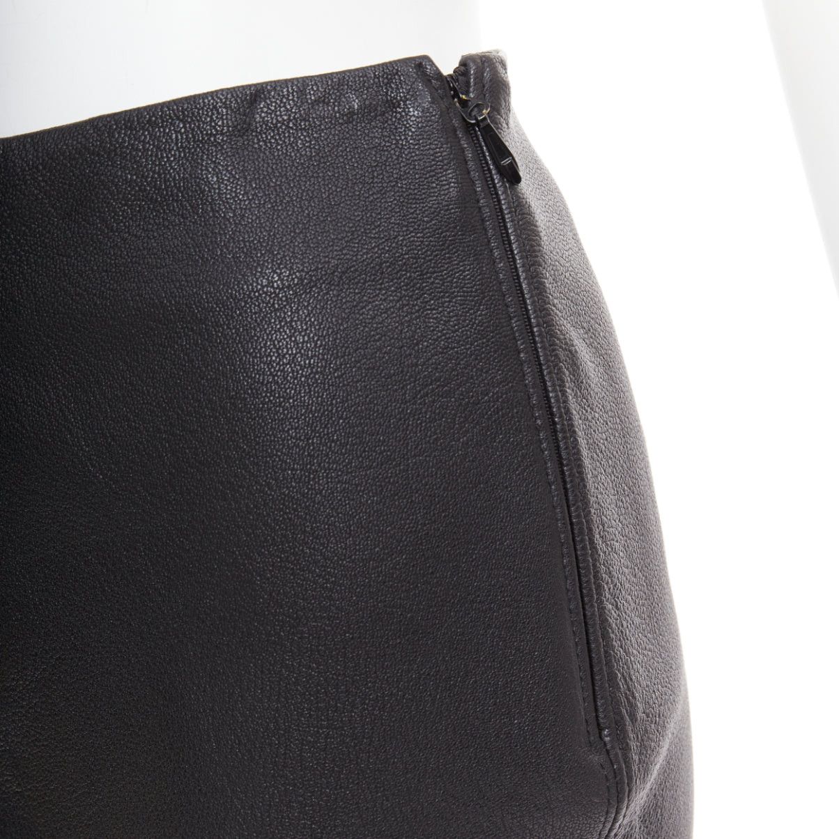 Acne Studios ACNE STUDIOS 2016 Franca black leather silver zip pencil skirt FR32 XXS Size 25" / US 0 / IT 36 - 8 Thumbnail
