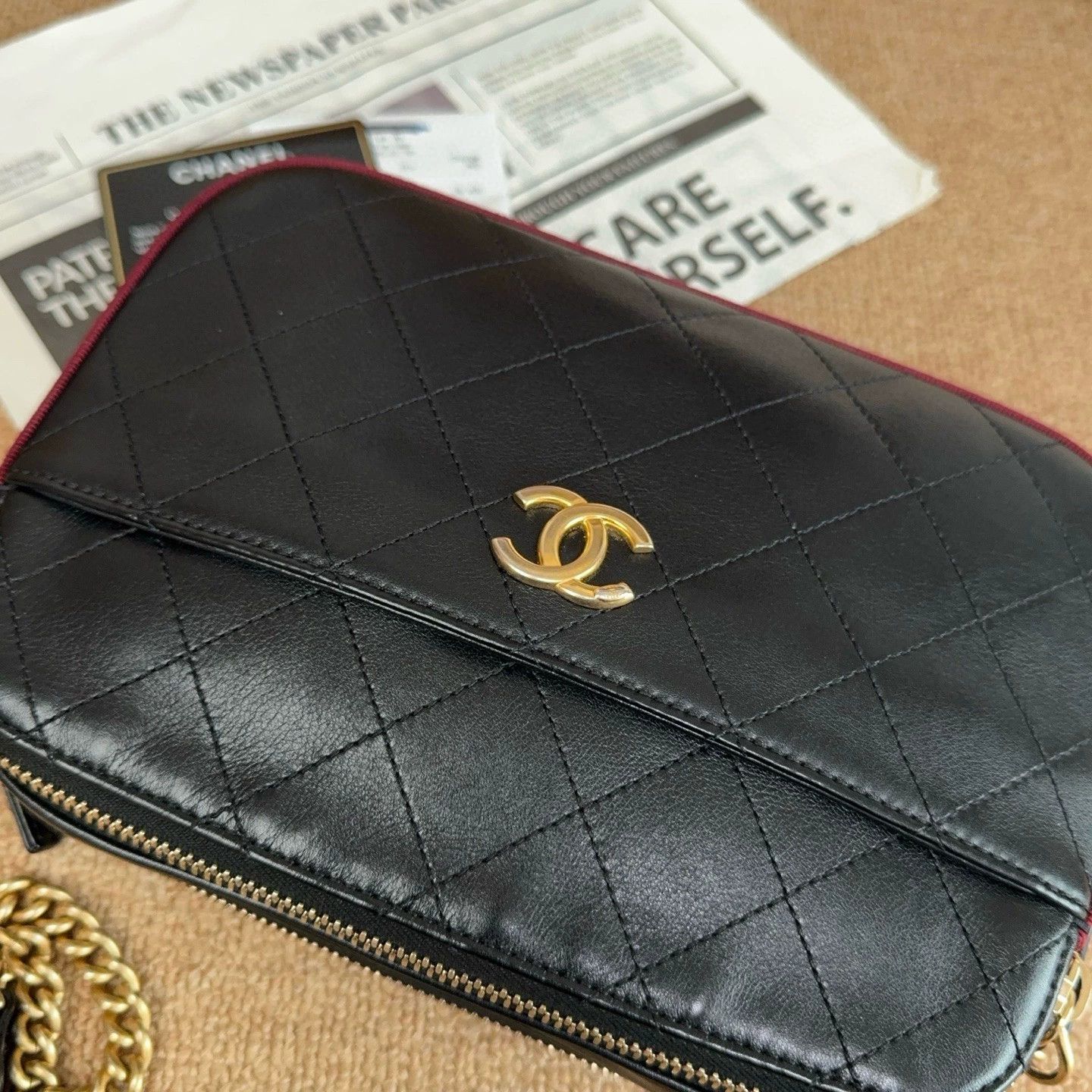 Chanel Pre-loved Bag Very good condition Size ONE SIZE - 6 Thumbnail