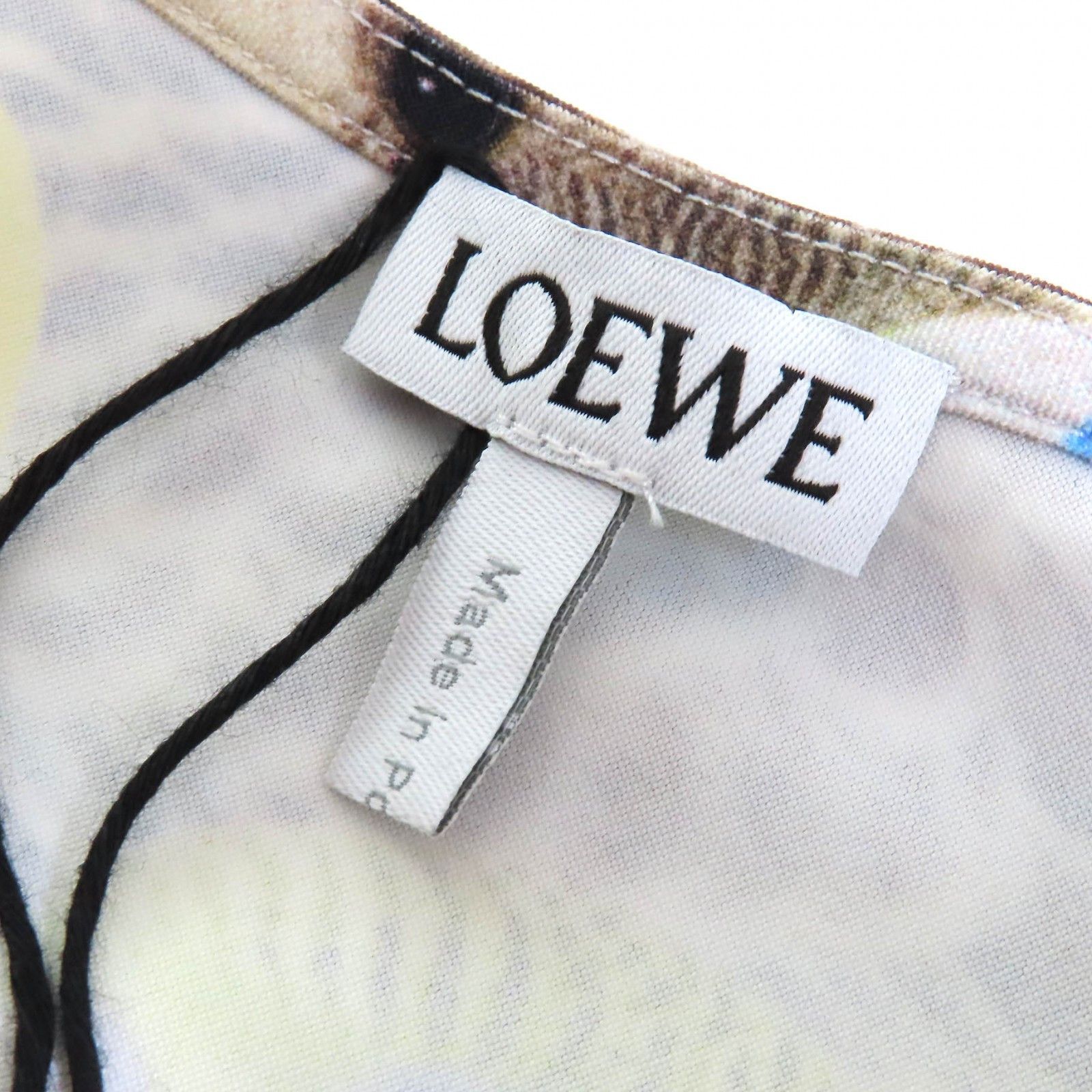 Loewe Loewe Loewe Parrot Print Anagram Logo Half Zip Long Sleeve Top Others Tops S359Y02X58 DUTY FREE for USA Size ONE SIZE - 7 Thumbnail