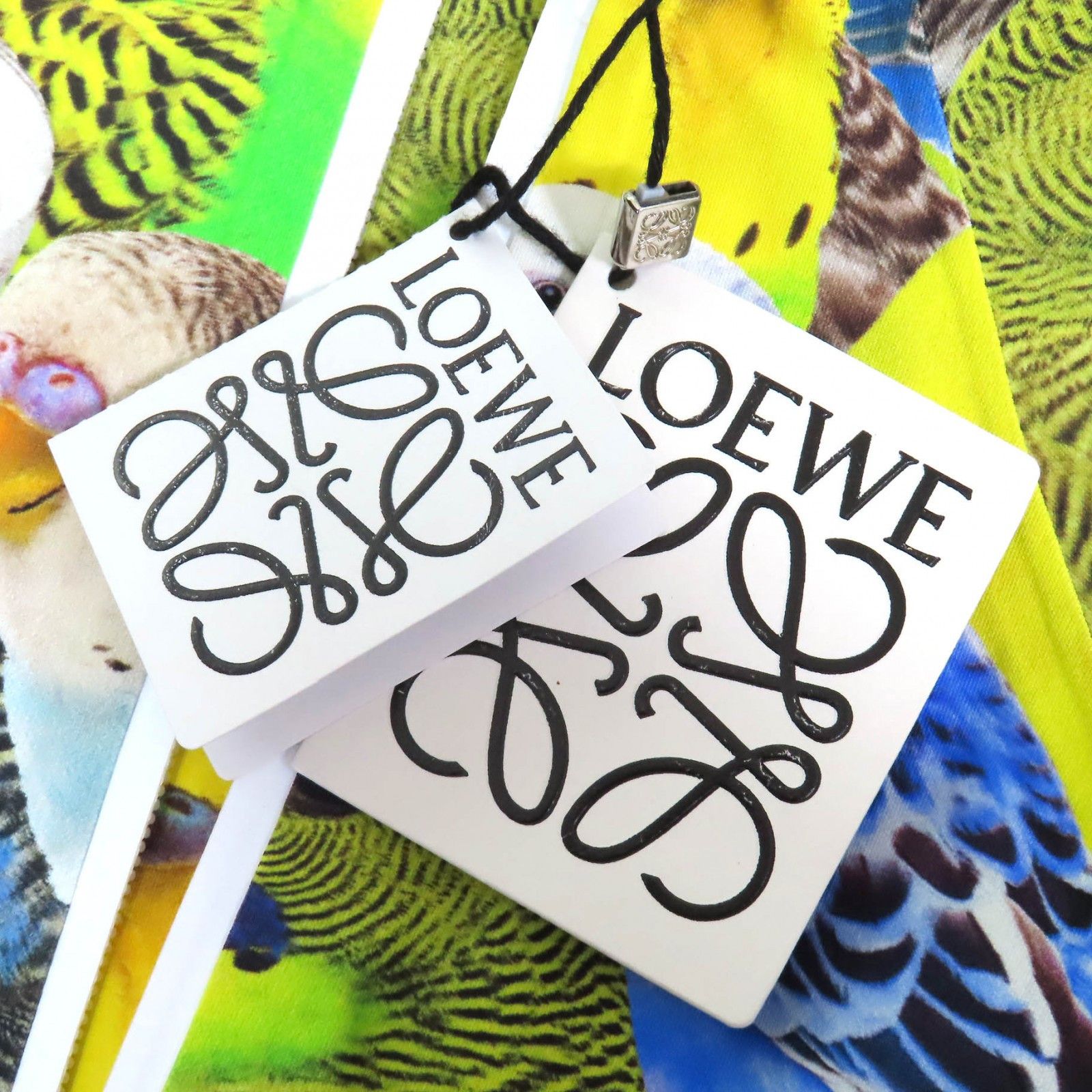 Loewe Loewe Loewe Parrot Print Anagram Logo Half Zip Long Sleeve Top Others Tops S359Y02X58 DUTY FREE for USA Size ONE SIZE - 11 Thumbnail