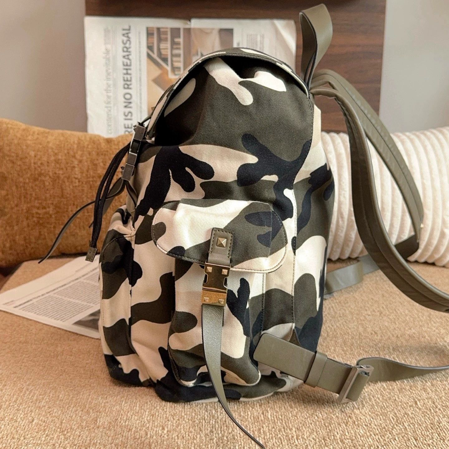 Valentino Pre-loved Bag Very good condition Size ONE SIZE - 5 Thumbnail