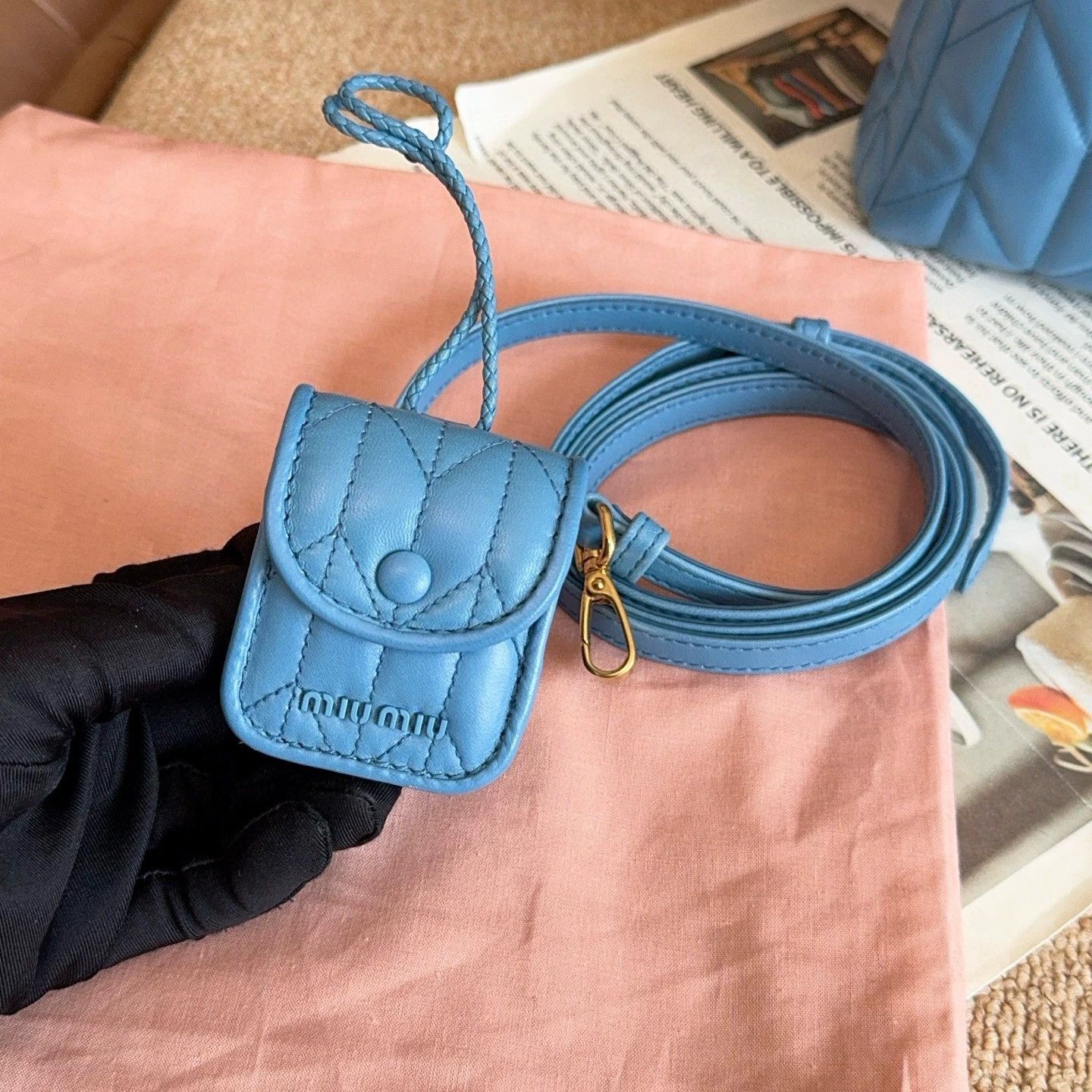Miu Miu Pre-loved Bag Very good condition Size ONE SIZE - 3 Thumbnail