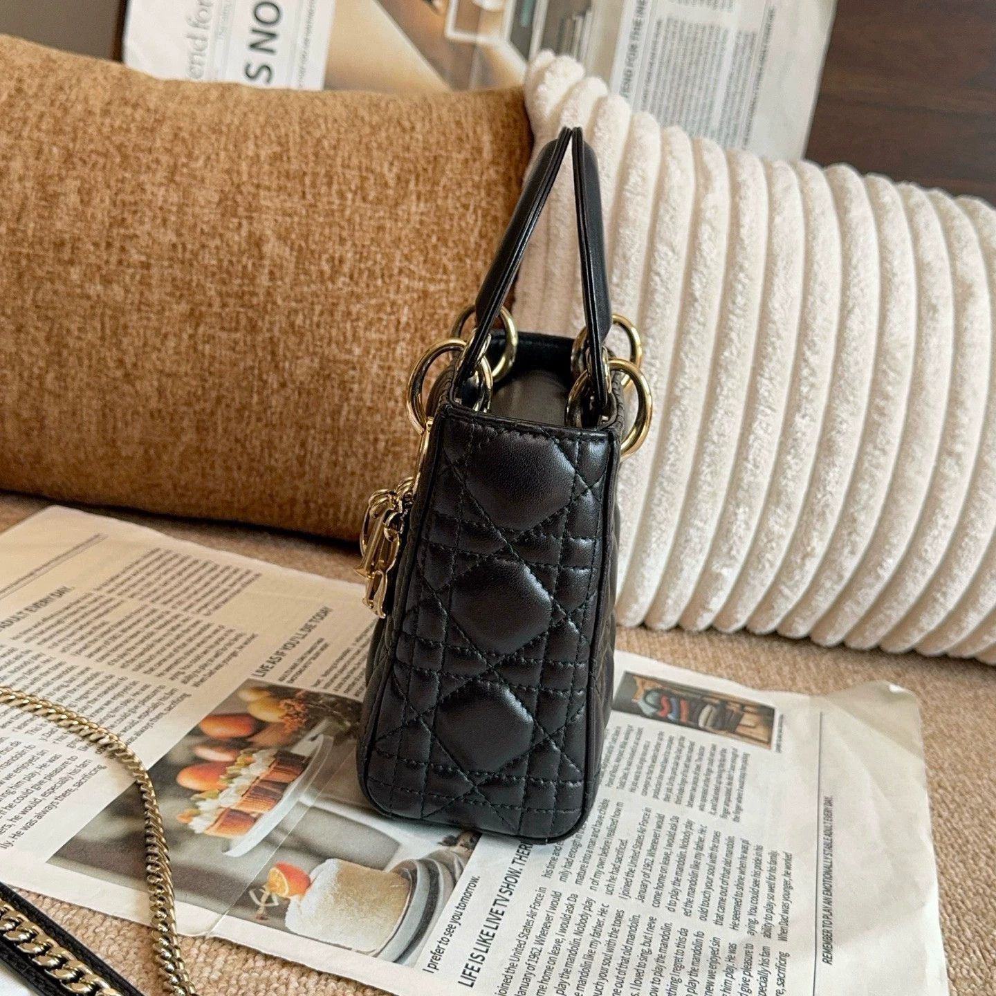 Dior Pre-loved Bag Very good condition Size ONE SIZE - 5 Thumbnail
