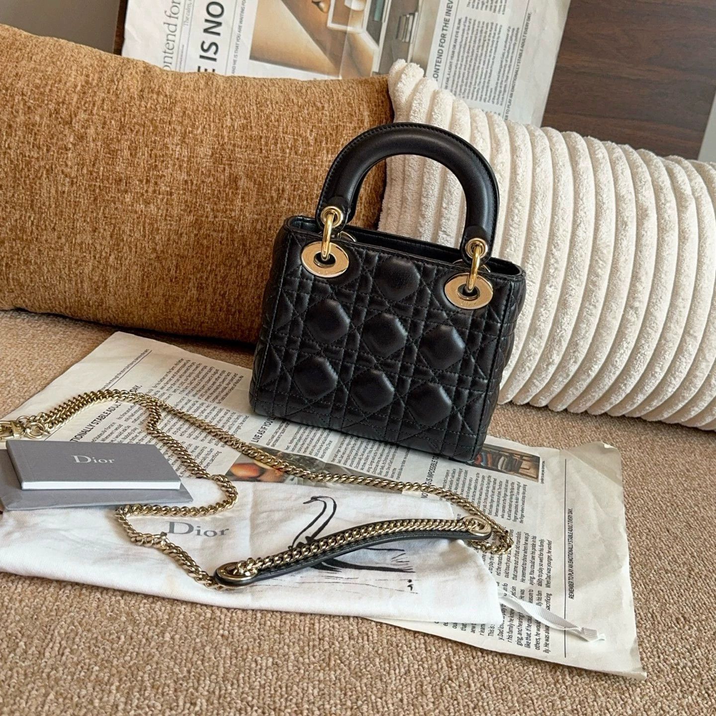 Dior Pre-loved Bag Very good condition Size ONE SIZE - 2 Thumbnail