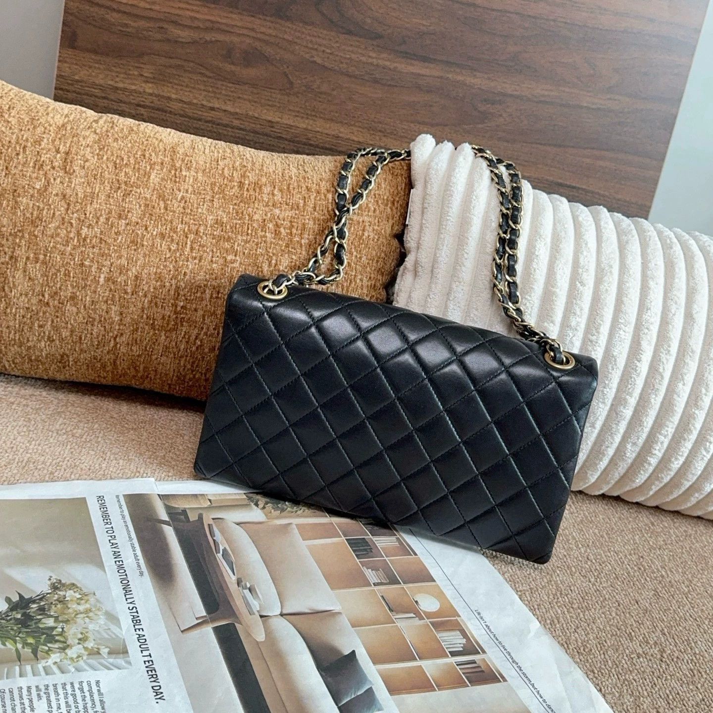 Chanel Pre-loved Bag Very good condition Size ONE SIZE - 2 Thumbnail