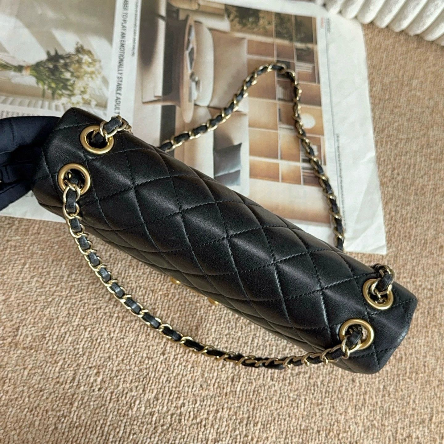 Chanel Pre-loved Bag Very good condition Size ONE SIZE - 5 Thumbnail