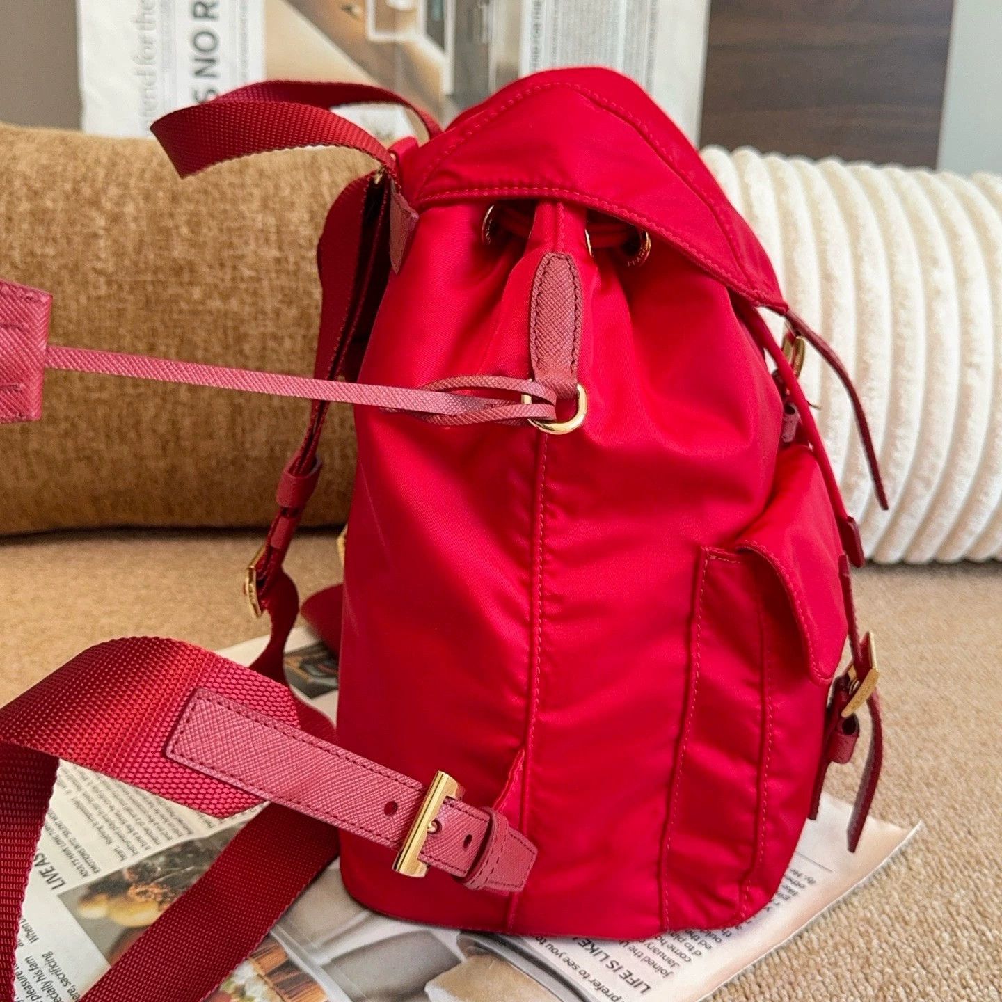 Prada Pre-loved Bag Very good condition Size ONE SIZE - 4 Thumbnail