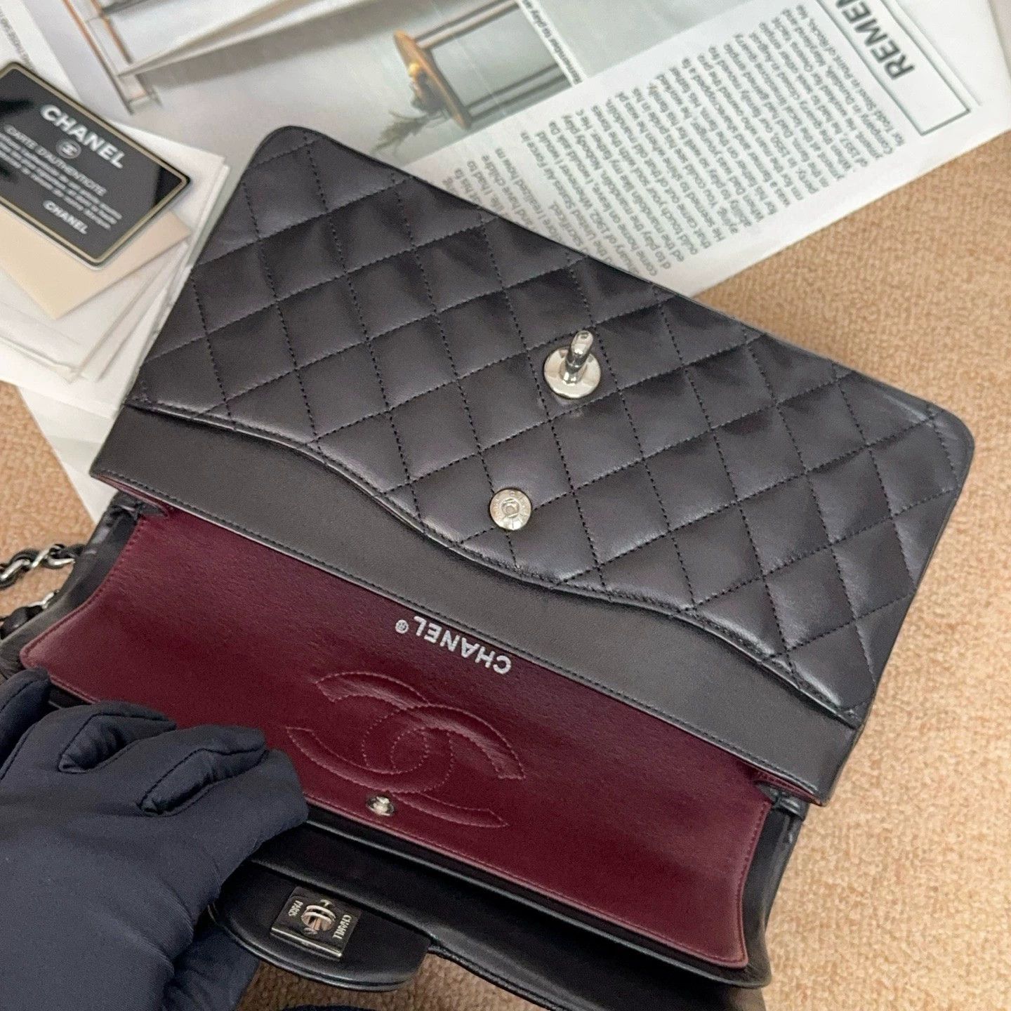 Chanel Pre-loved Bag Very good condition Size ONE SIZE - 6 Thumbnail