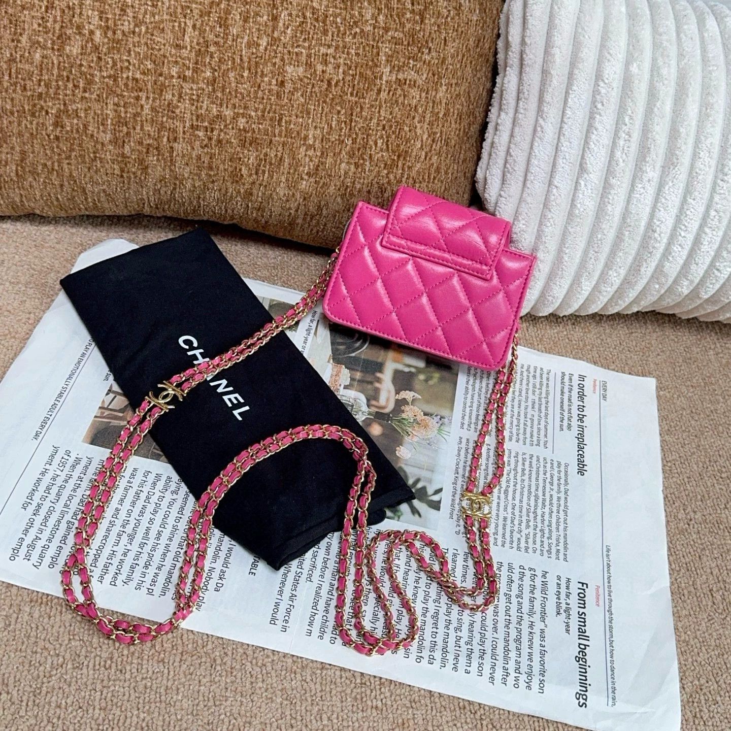 Chanel Pre-loved Bag Very good condition Size ONE SIZE - 2 Thumbnail